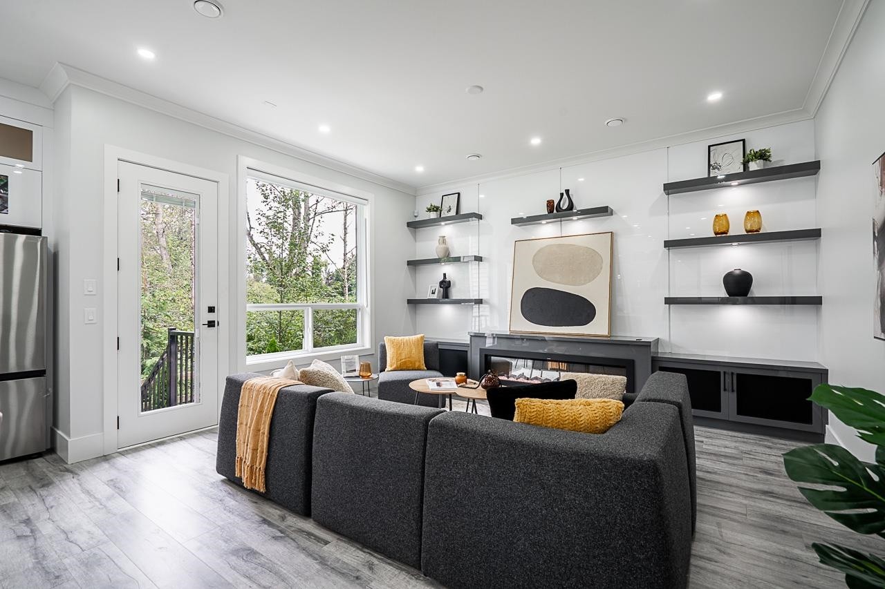 









7518


205a

Street,
Langley,




BC
V2Y 1V5

