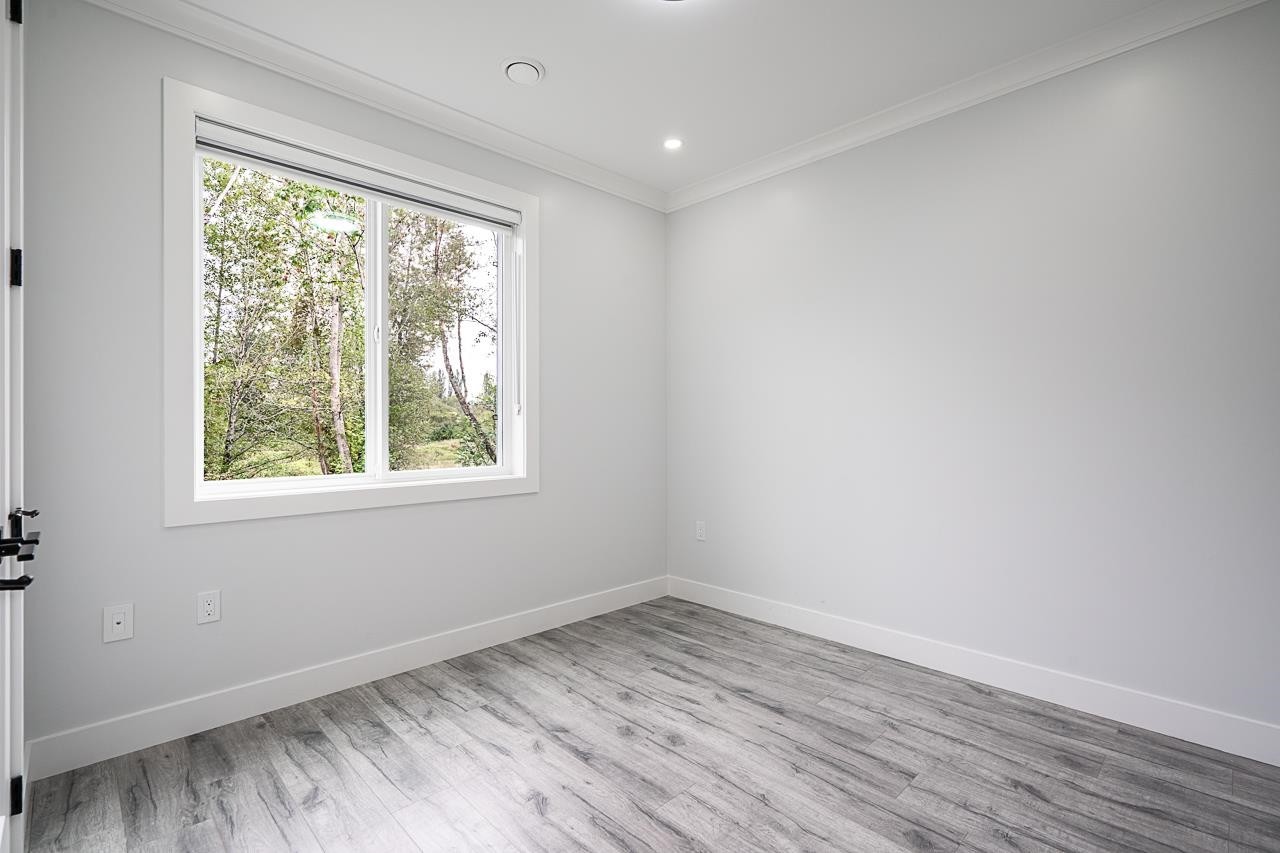 









7518


205a

Street,
Langley,




BC
V2Y 1V5

