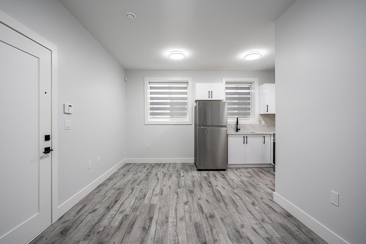 









7518


205a

Street,
Langley,




BC
V2Y 1V5

