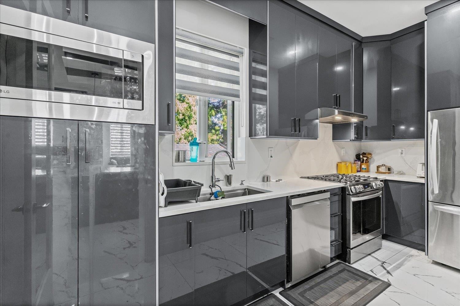 









32597


Willingdon

Crescent,
Abbotsford,




BC
V2T 1S1

