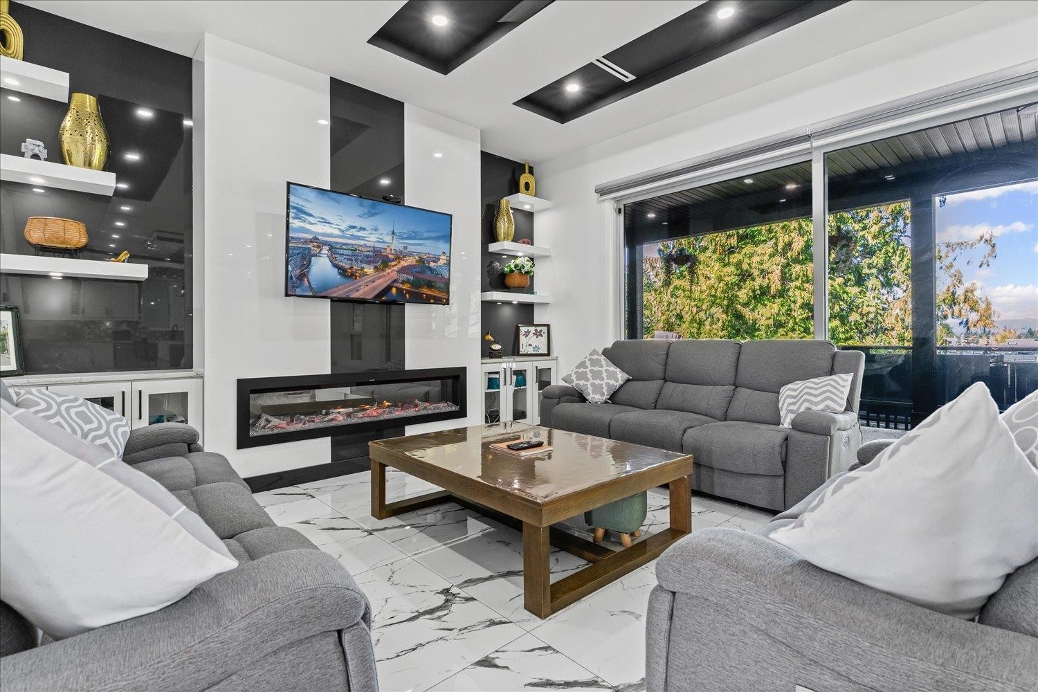 









32597


Willingdon

Crescent,
Abbotsford,




BC
V2T 1S1

