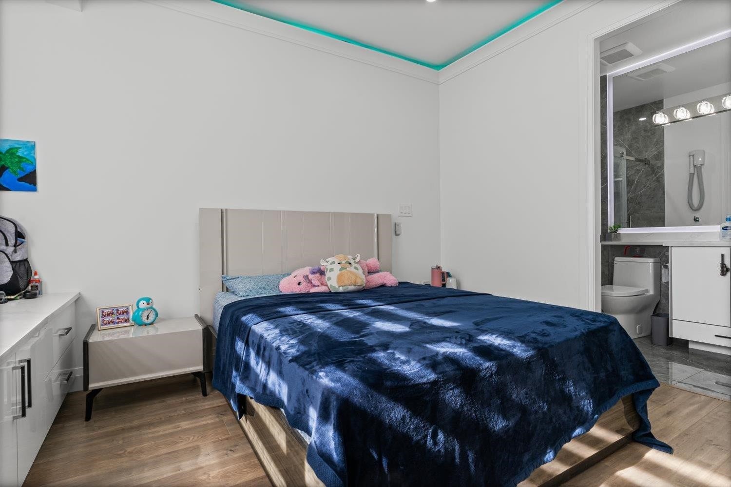 









32597


Willingdon

Crescent,
Abbotsford,




BC
V2T 1S1

