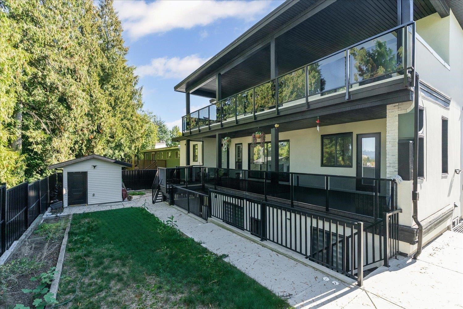 









32597


Willingdon

Crescent,
Abbotsford,




BC
V2T 1S1

