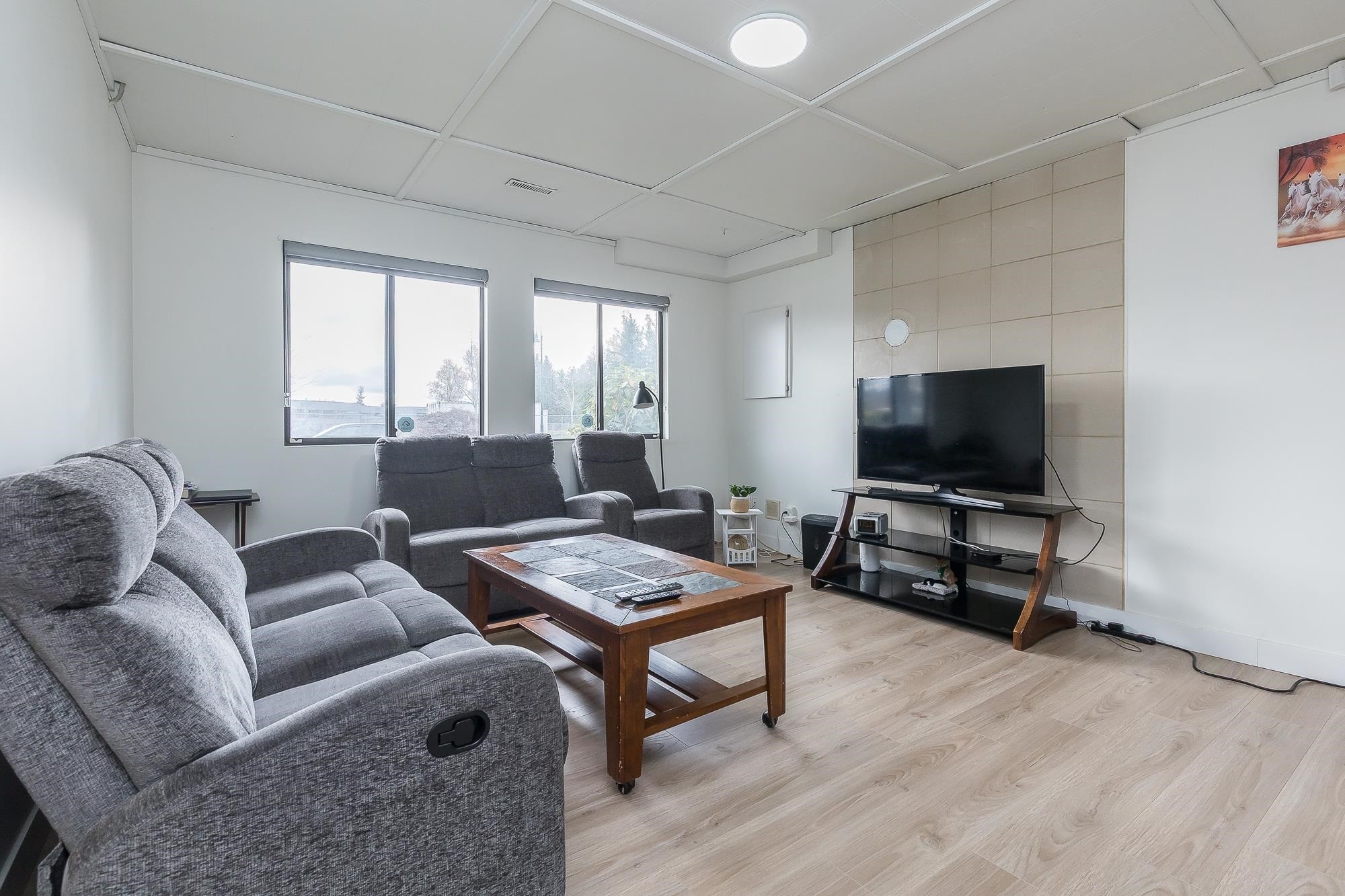 









31129


Gardner

Avenue,
Abbotsford,




BC
V2T 5E1

