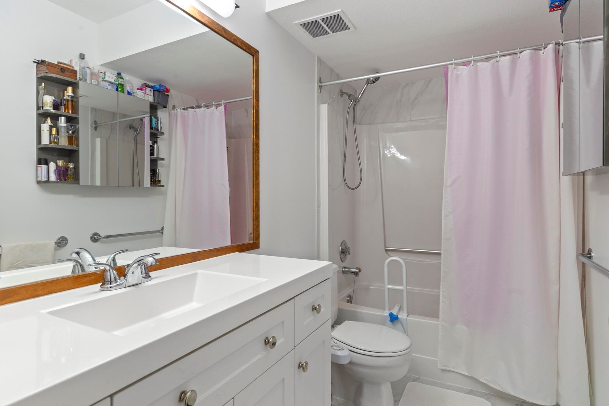 









32821


6

Avenue, 11,
Mission,




BC
V2V 6L1

