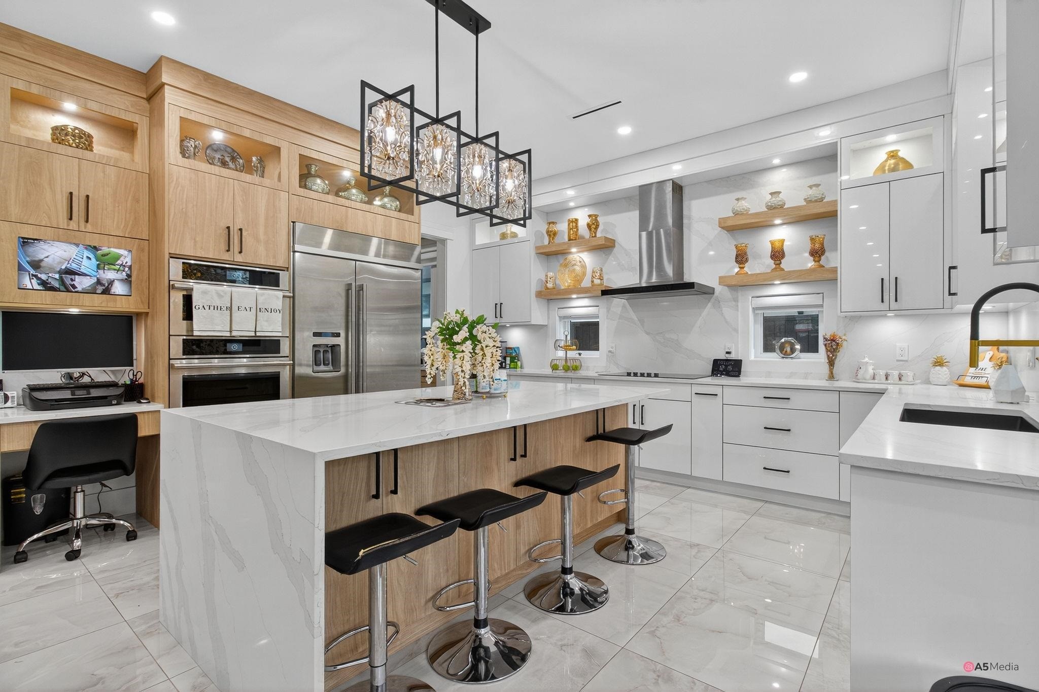 









17925


56a

Avenue,
Surrey,




BC
V3S 5H4

