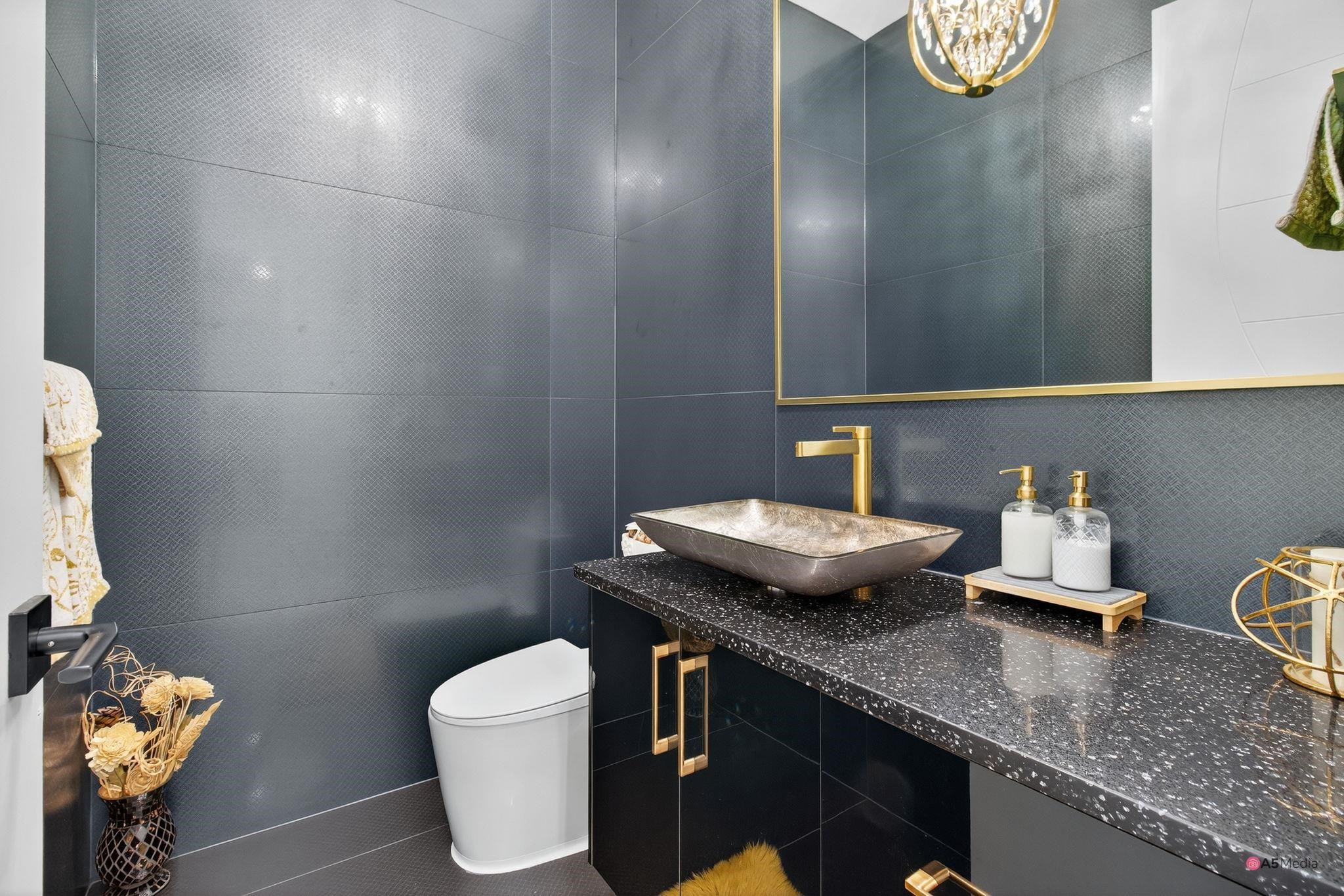 









17925


56a

Avenue,
Surrey,




BC
V3S 5H4

