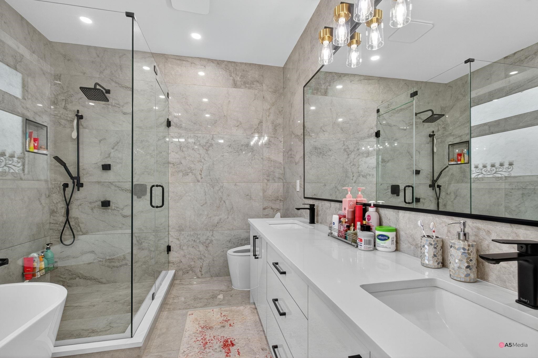 









17925


56a

Avenue,
Surrey,




BC
V3S 5H4

