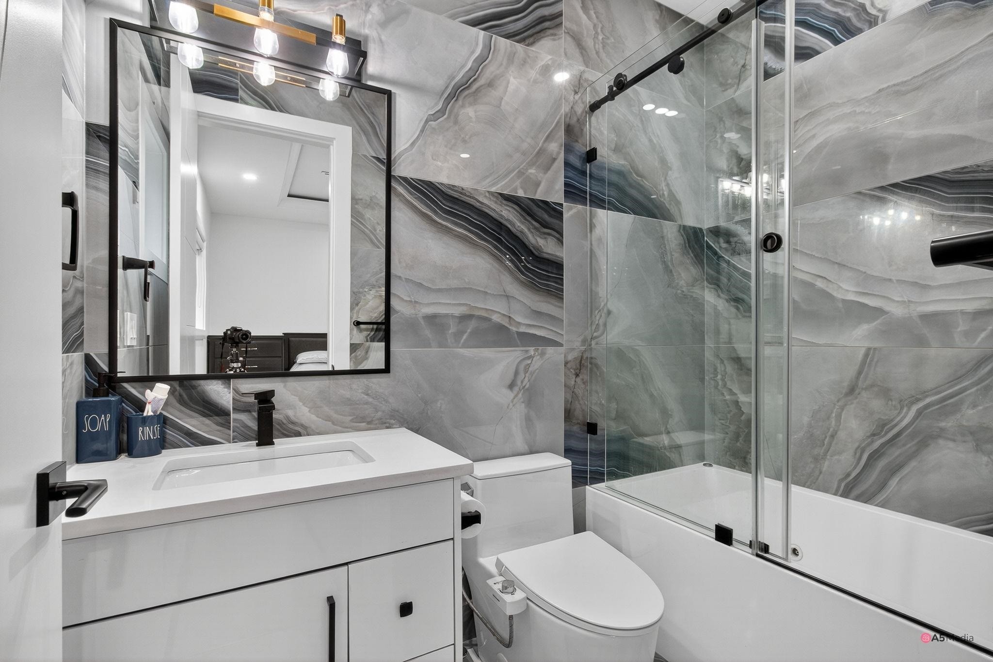 









17925


56a

Avenue,
Surrey,




BC
V3S 5H4

