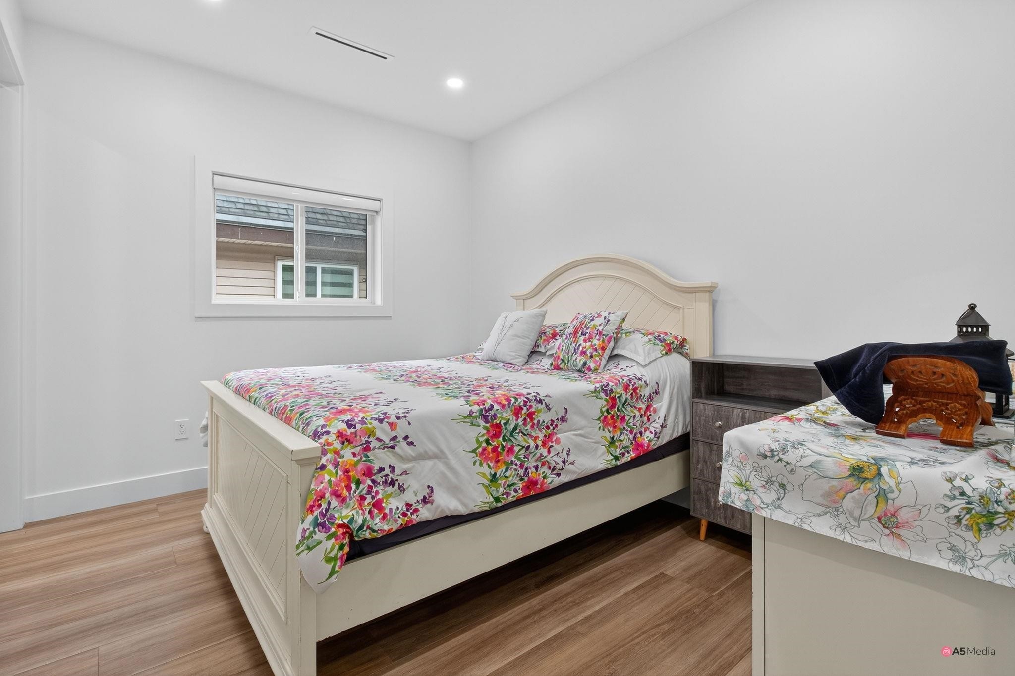 









17925


56a

Avenue,
Surrey,




BC
V3S 5H4

