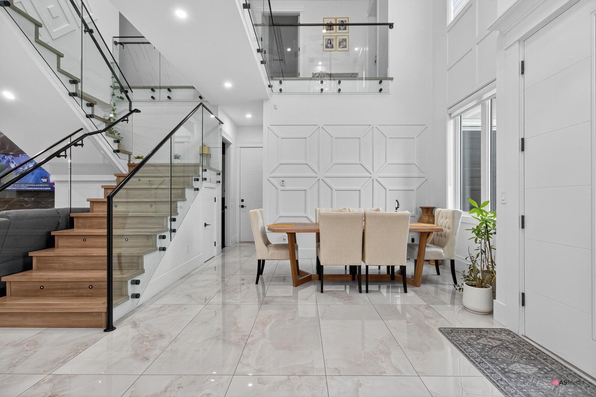 









17925


56a

Avenue,
Surrey,




BC
V3S 5H4

