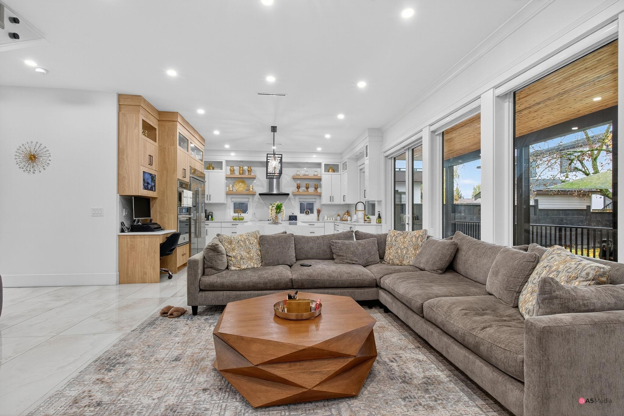 









17925


56a

Avenue,
Surrey,




BC
V3S 5H4

