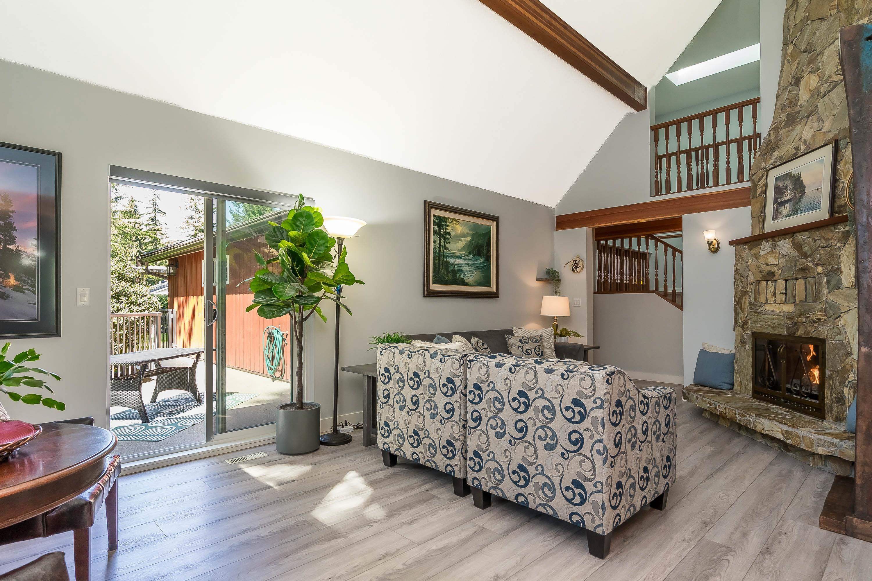 









4567


Saddlehorn

Crescent,
Langley,




BC
V2Z 1J7

