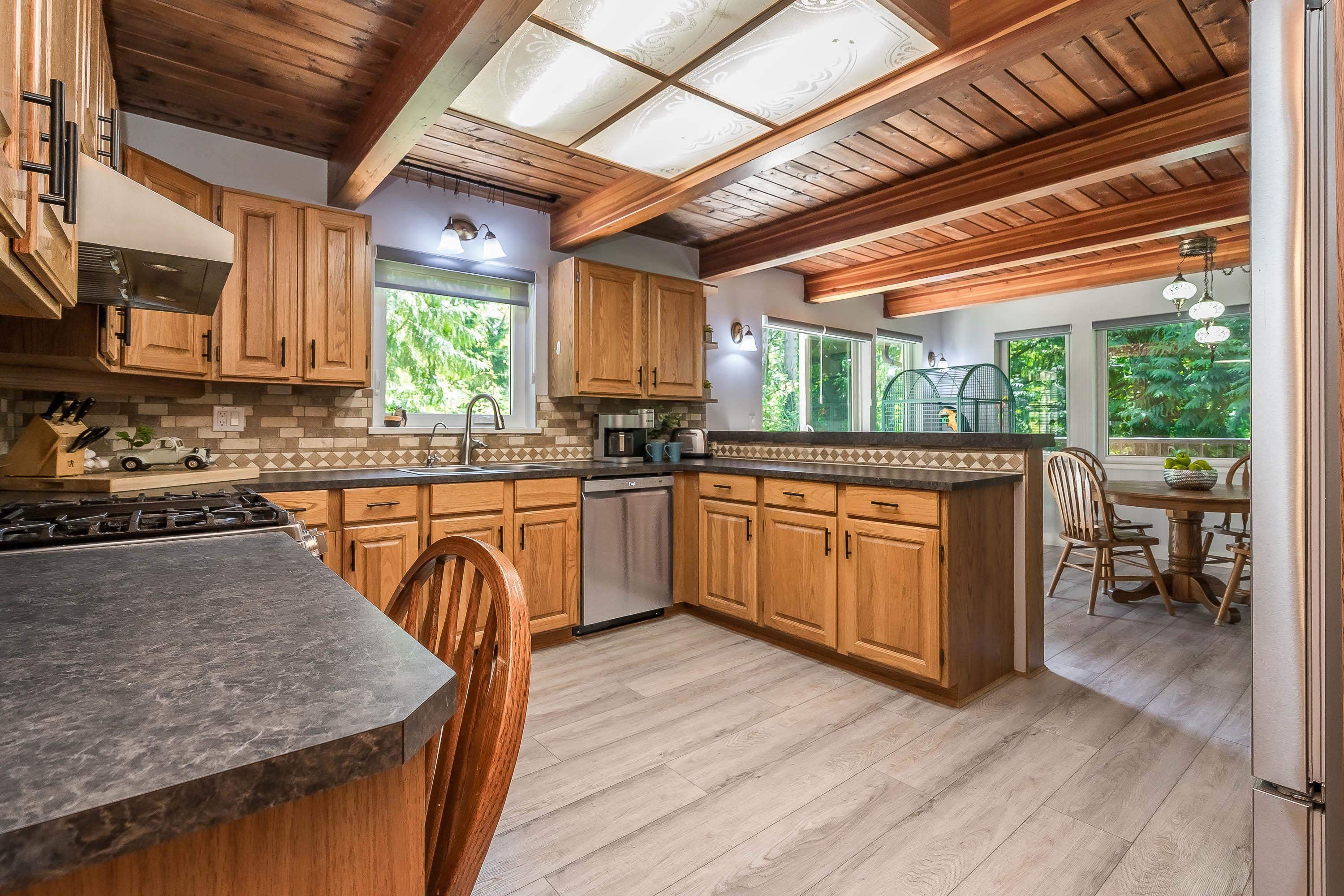 









4567


Saddlehorn

Crescent,
Langley,




BC
V2Z 1J7

