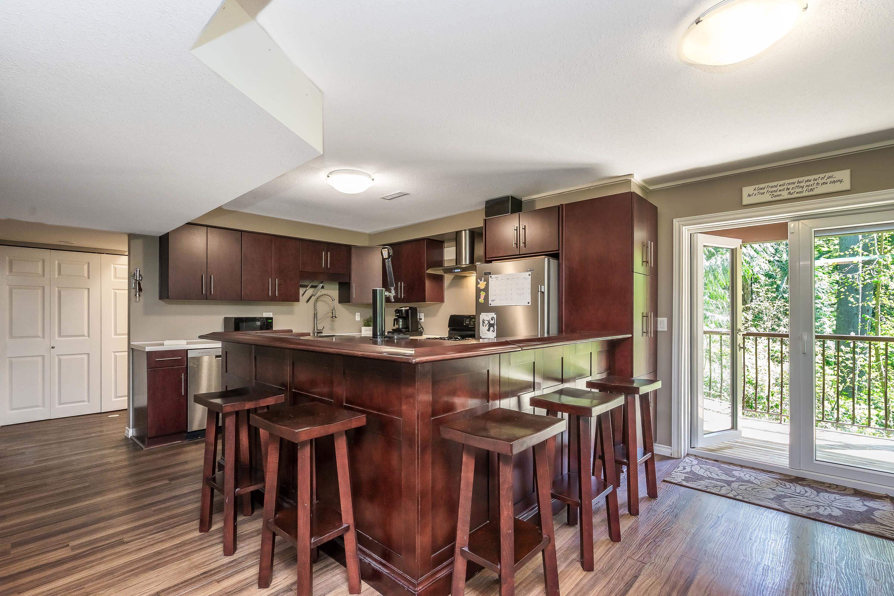 









4567


Saddlehorn

Crescent,
Langley,




BC
V2Z 1J7

