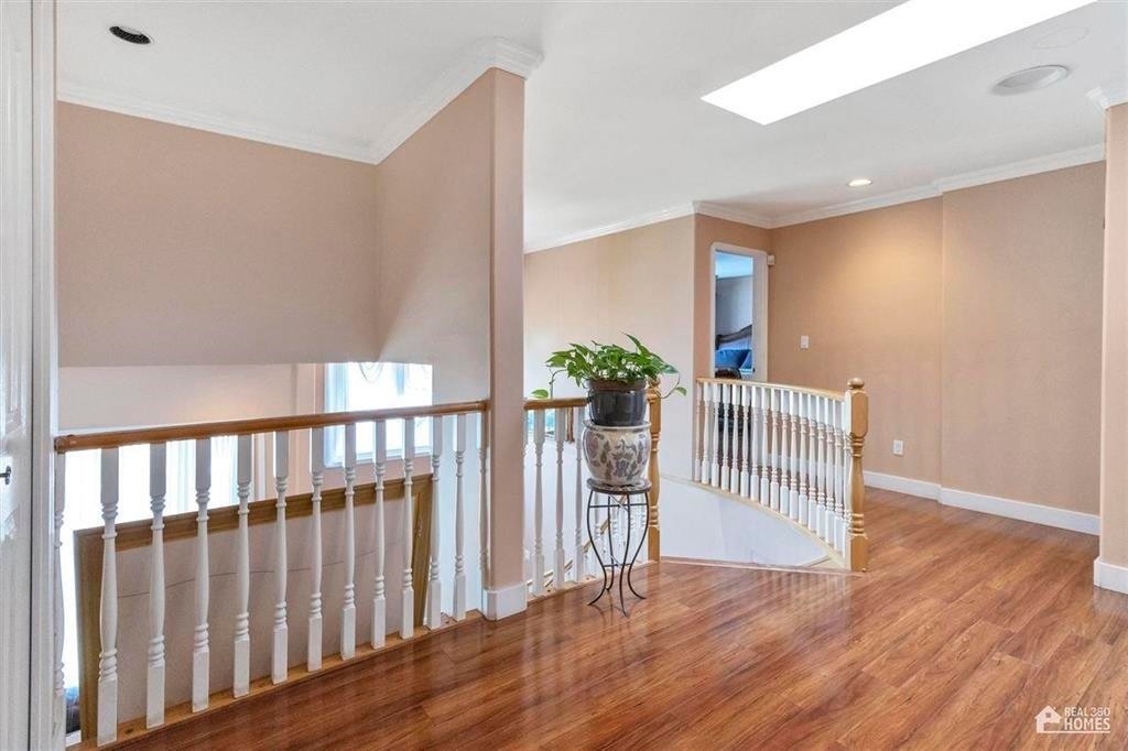 









13107


74

Avenue,
Surrey,




BC
V3W 1C3

