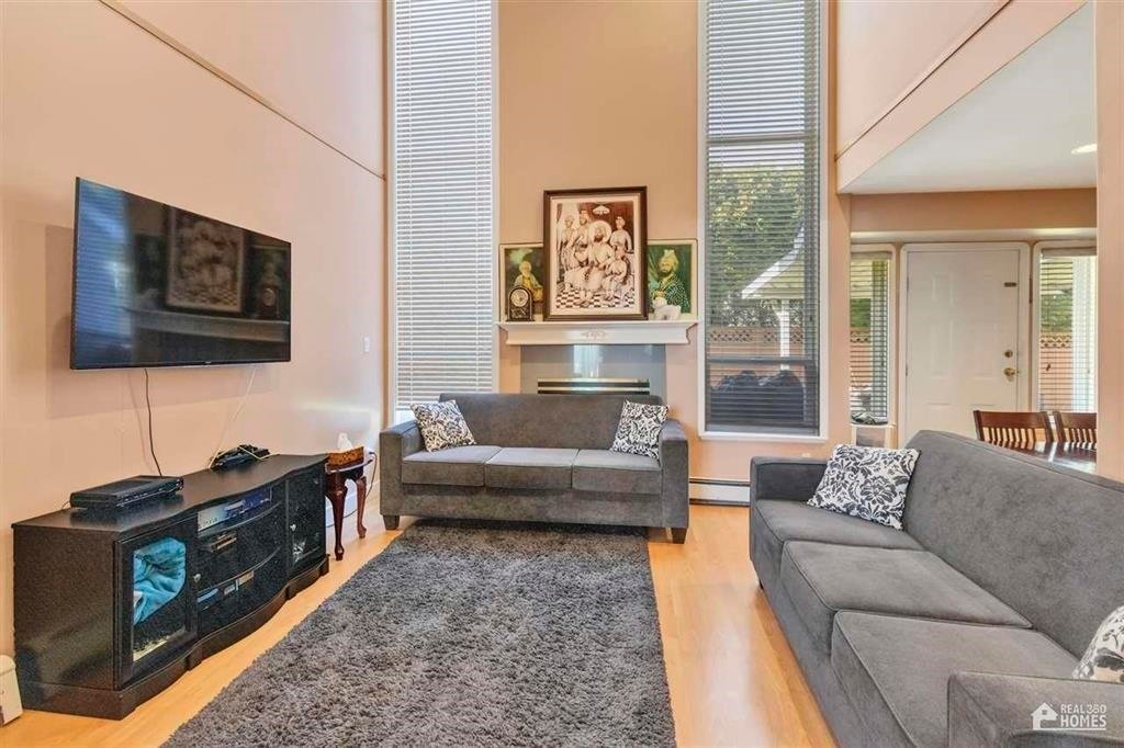 









13107


74

Avenue,
Surrey,




BC
V3W 1C3

