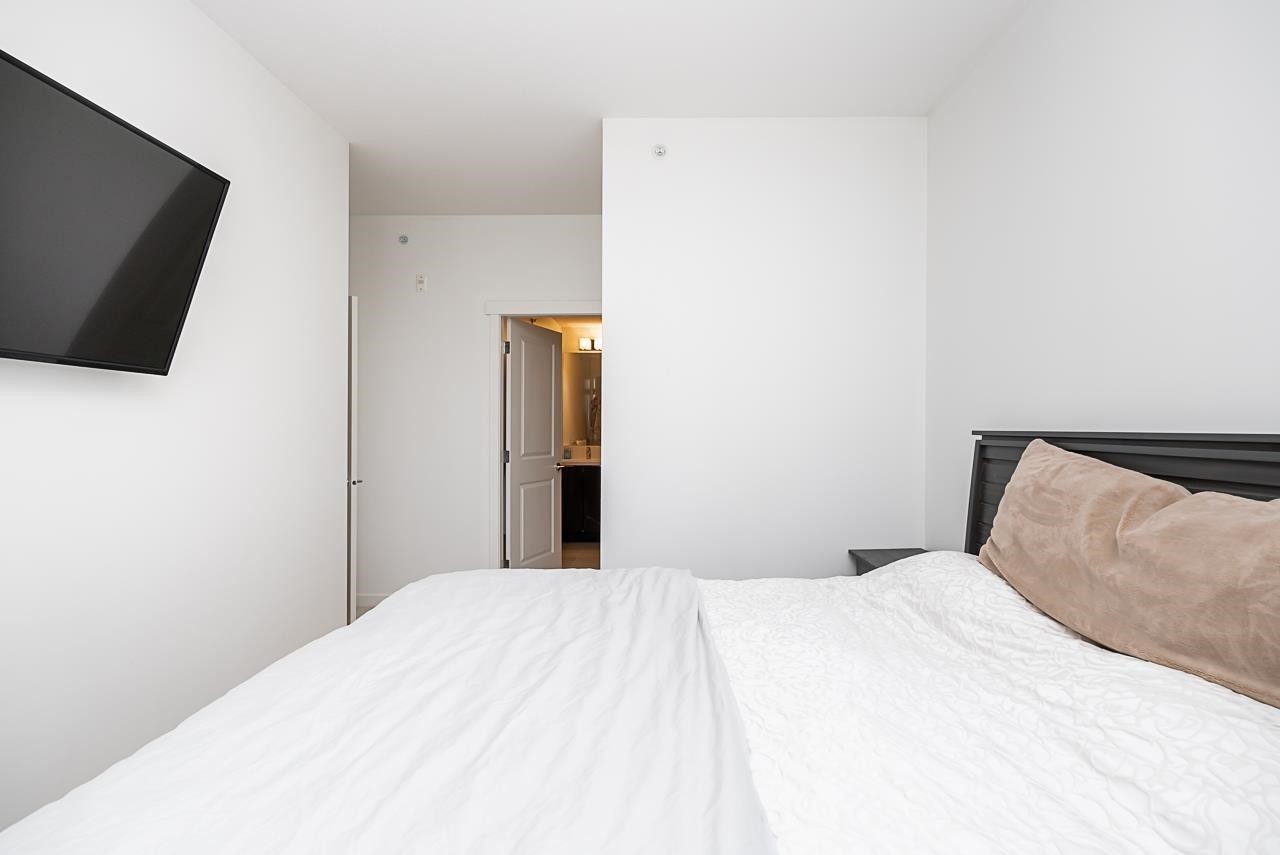 









15137


33

Avenue, 401,
Surrey,




BC
V3Z 0Y1

