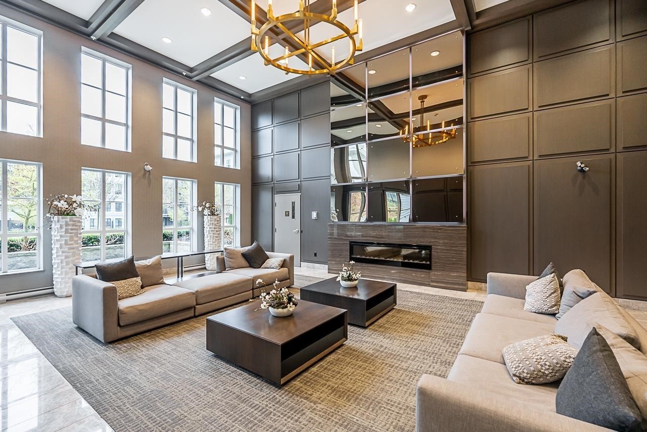 









15137


33

Avenue, 401,
Surrey,




BC
V3Z 0Y1

