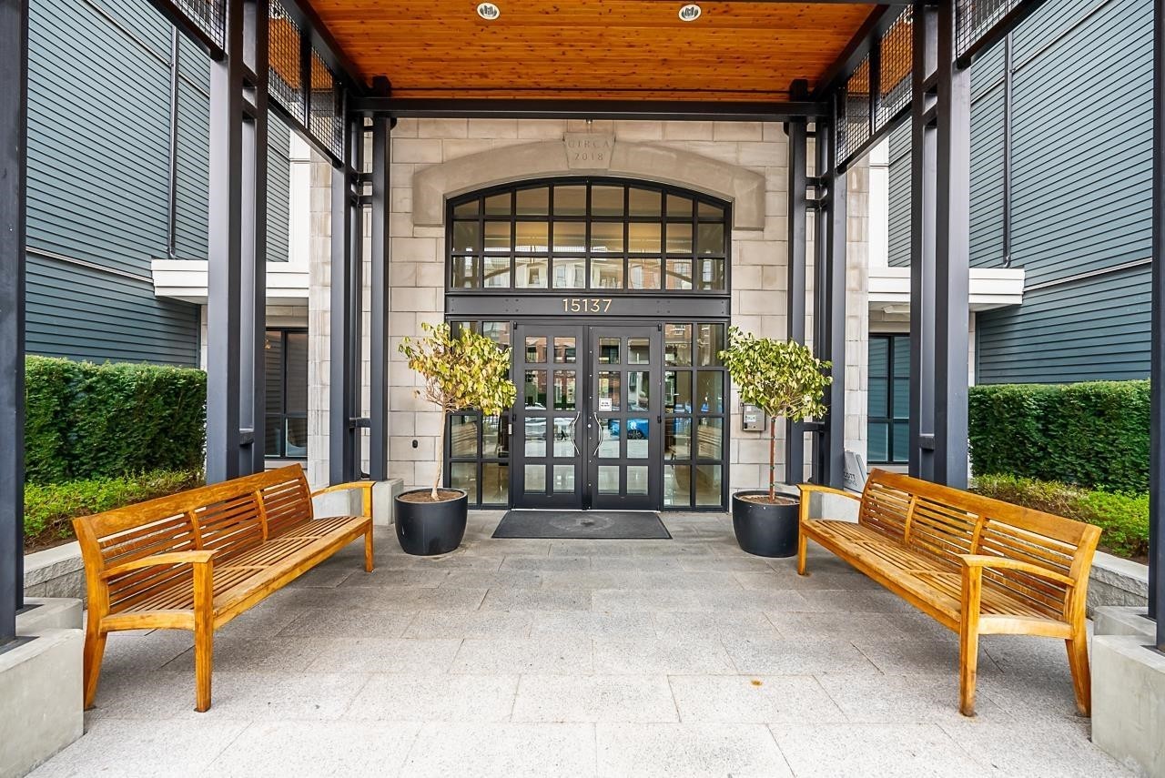 









15137


33

Avenue, 401,
Surrey,




BC
V3Z 0Y1

