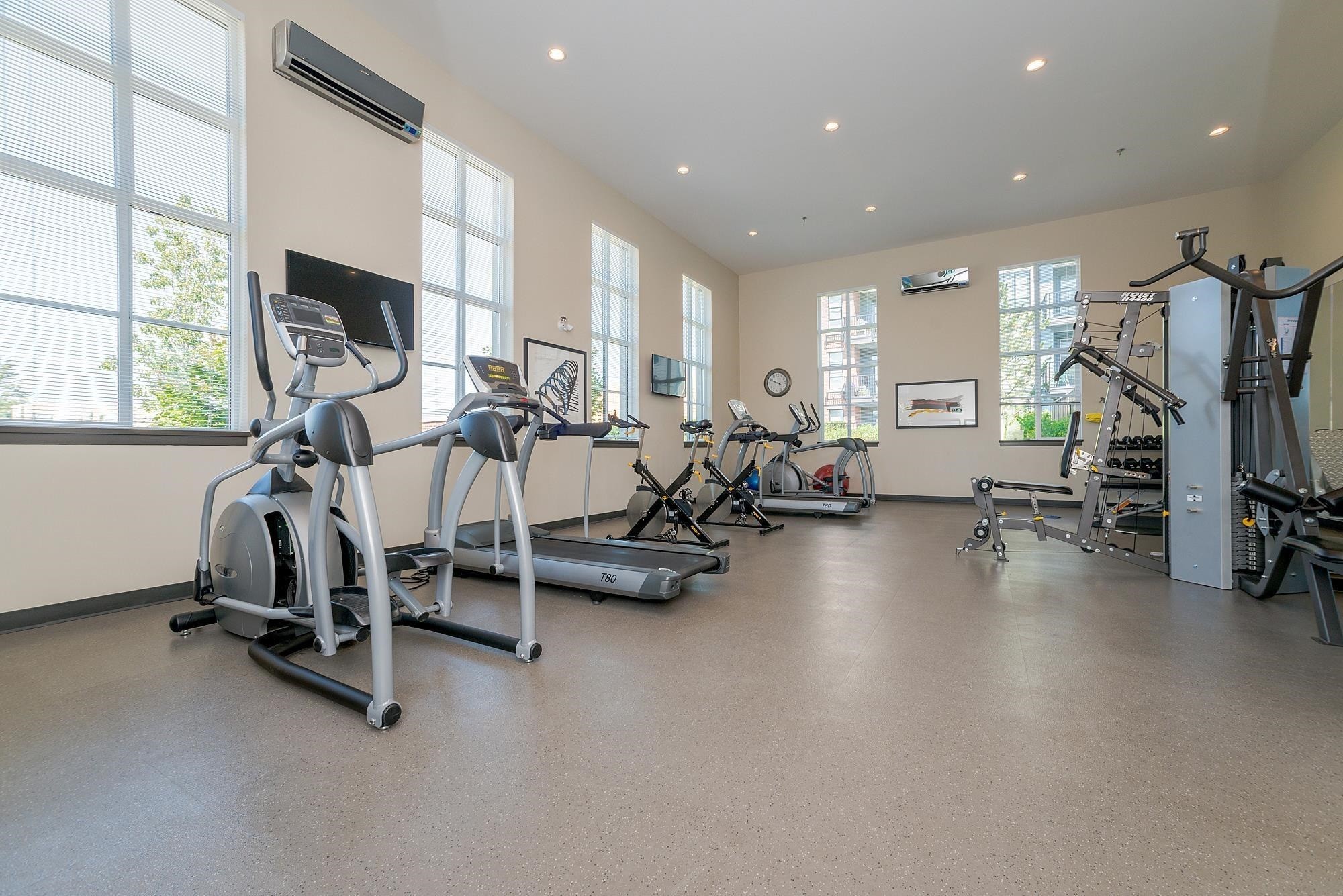 









15137


33

Avenue, 401,
Surrey,




BC
V3Z 0Y1

