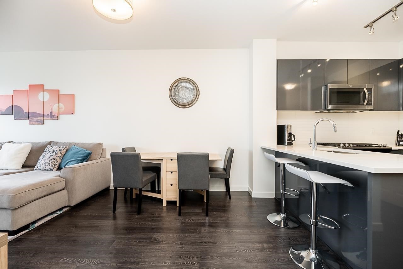 









15137


33

Avenue, 401,
Surrey,




BC
V3Z 0Y1

