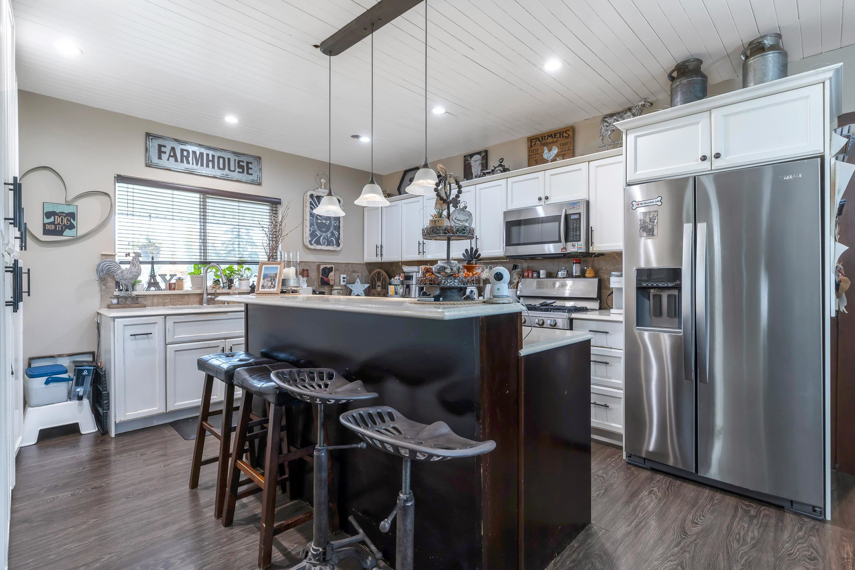 









21293


96

Avenue,
Langley,




BC
V1M 2Z4

