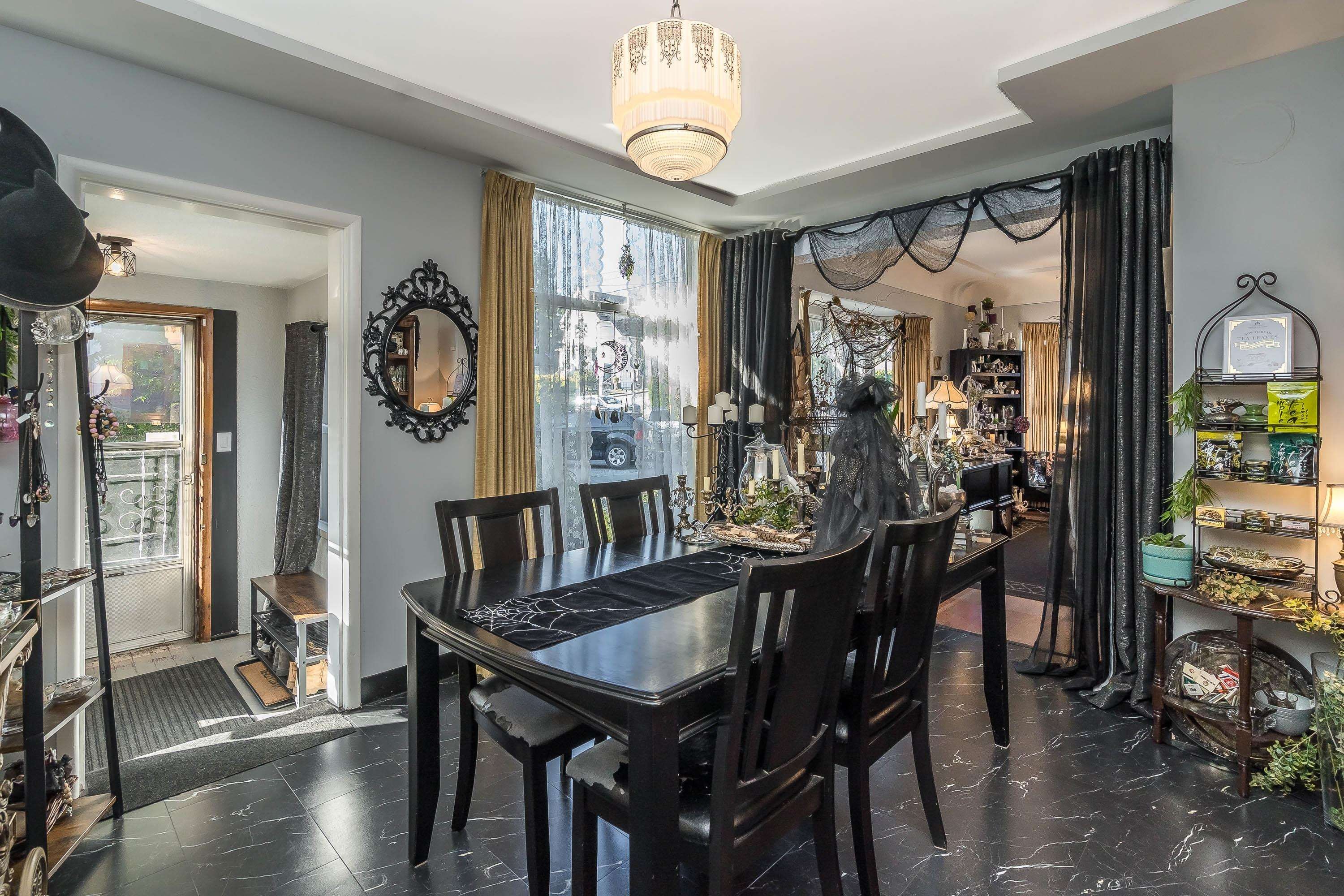 









33026


2

Avenue,
Mission,




BC
V2V 1J8

