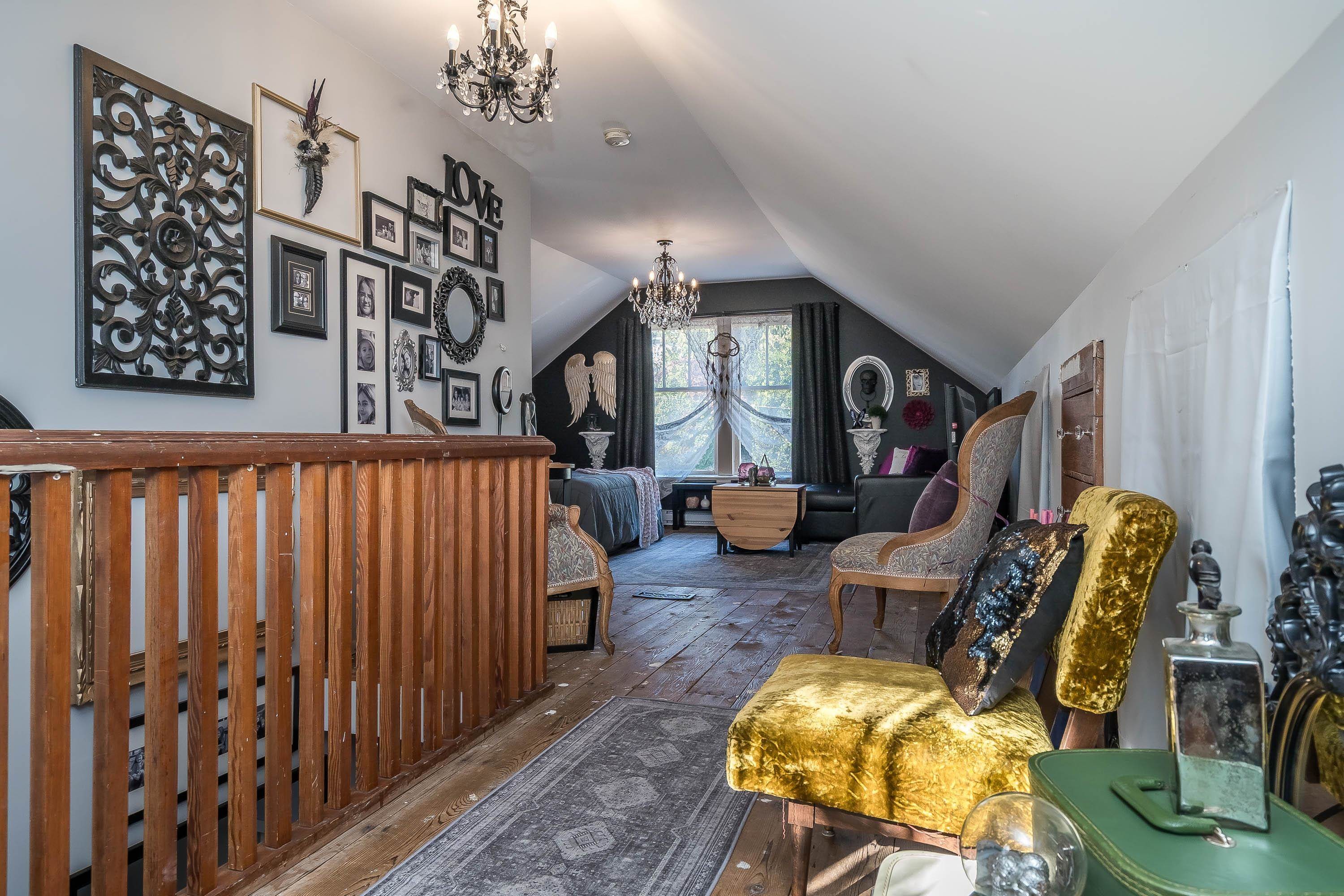 









33026


2

Avenue,
Mission,




BC
V2V 1J8

