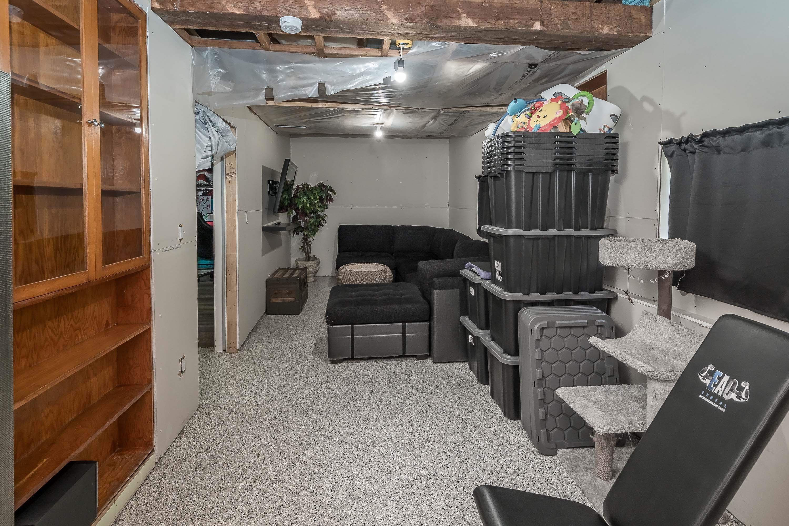 









33026


2

Avenue,
Mission,




BC
V2V 1J8

