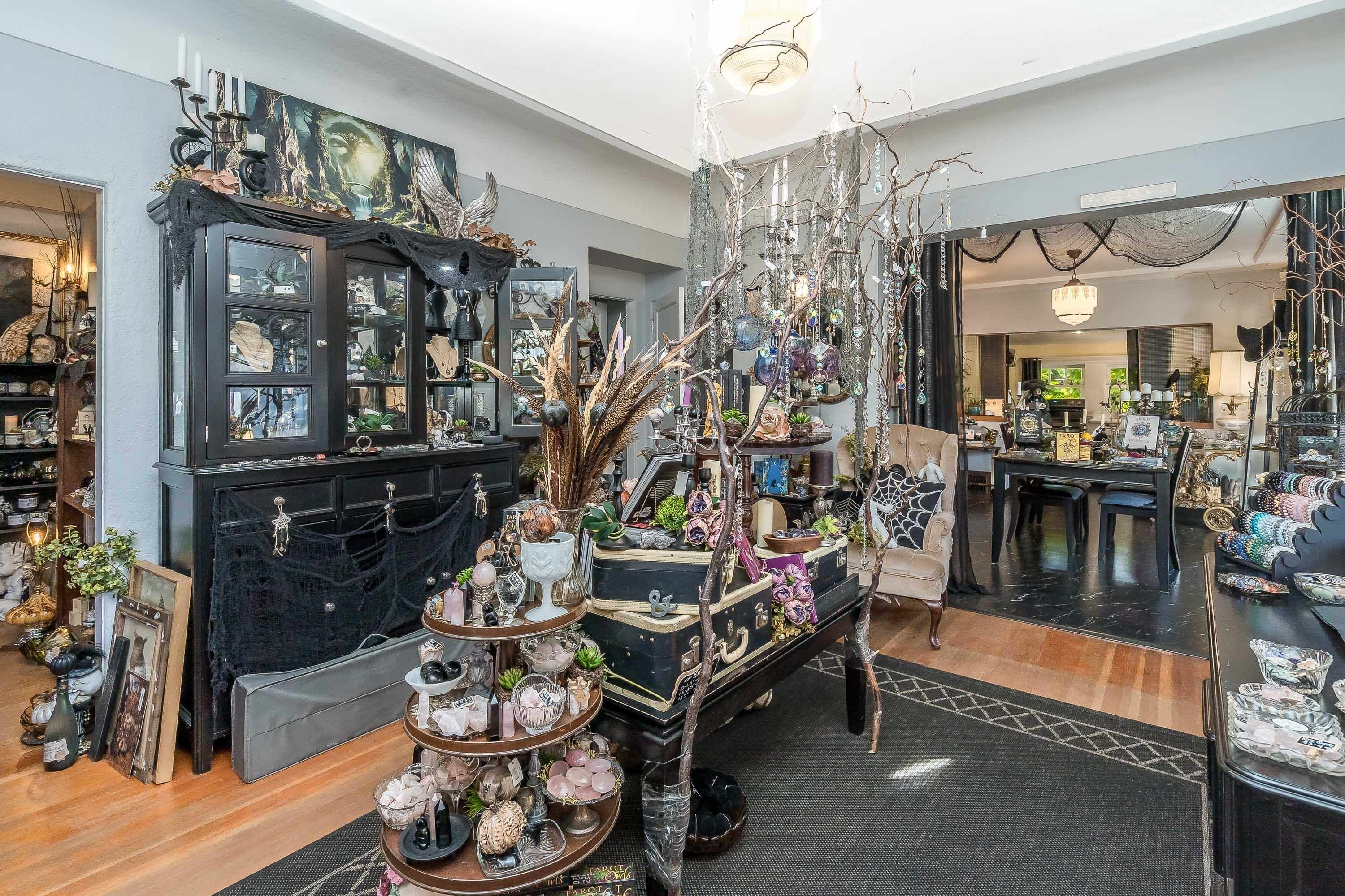 









33026


2

Avenue,
Mission,




BC
V2V 1J8

