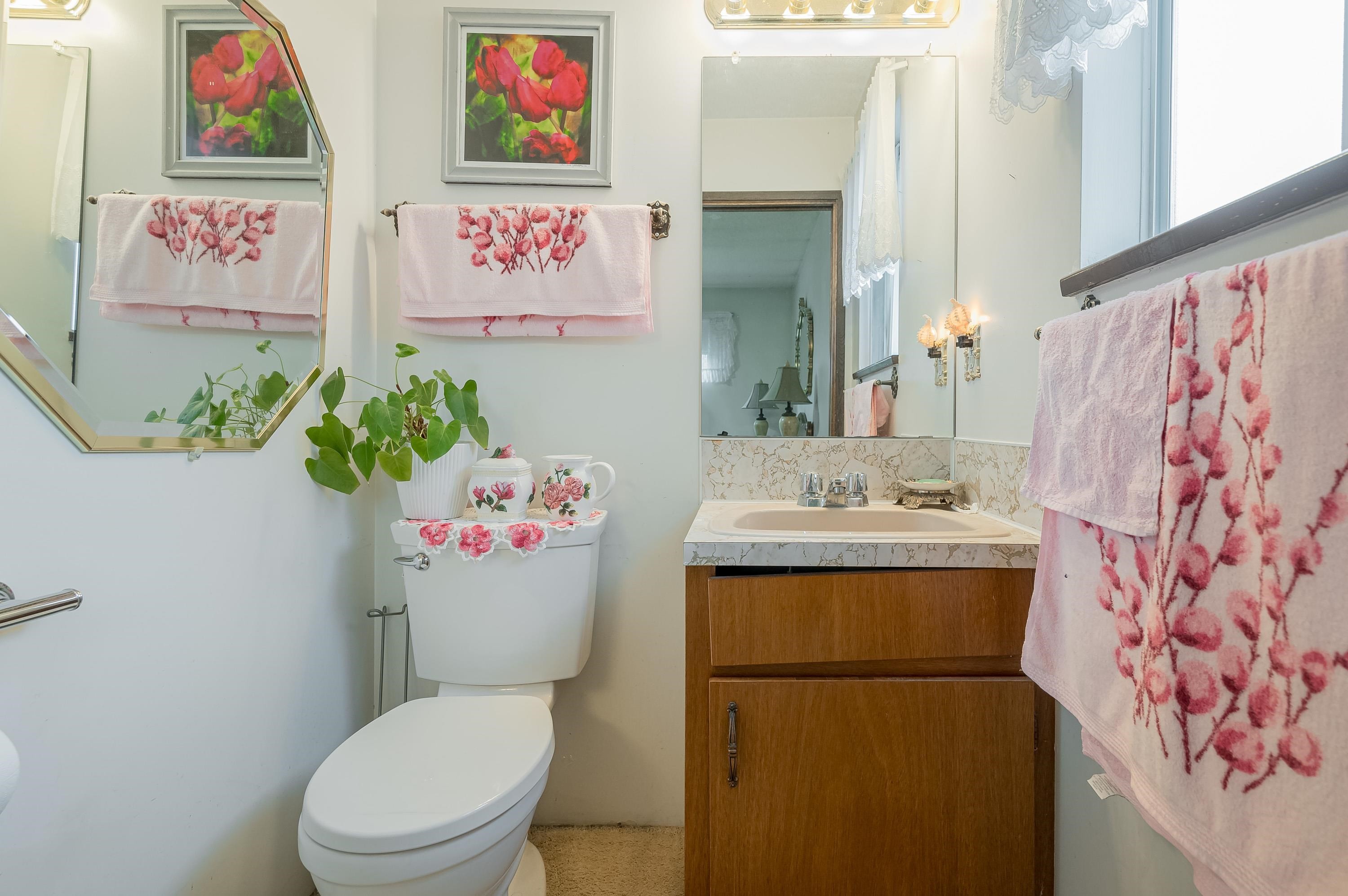 









4820


200

Street,
Langley,




BC
V3A 1L5

