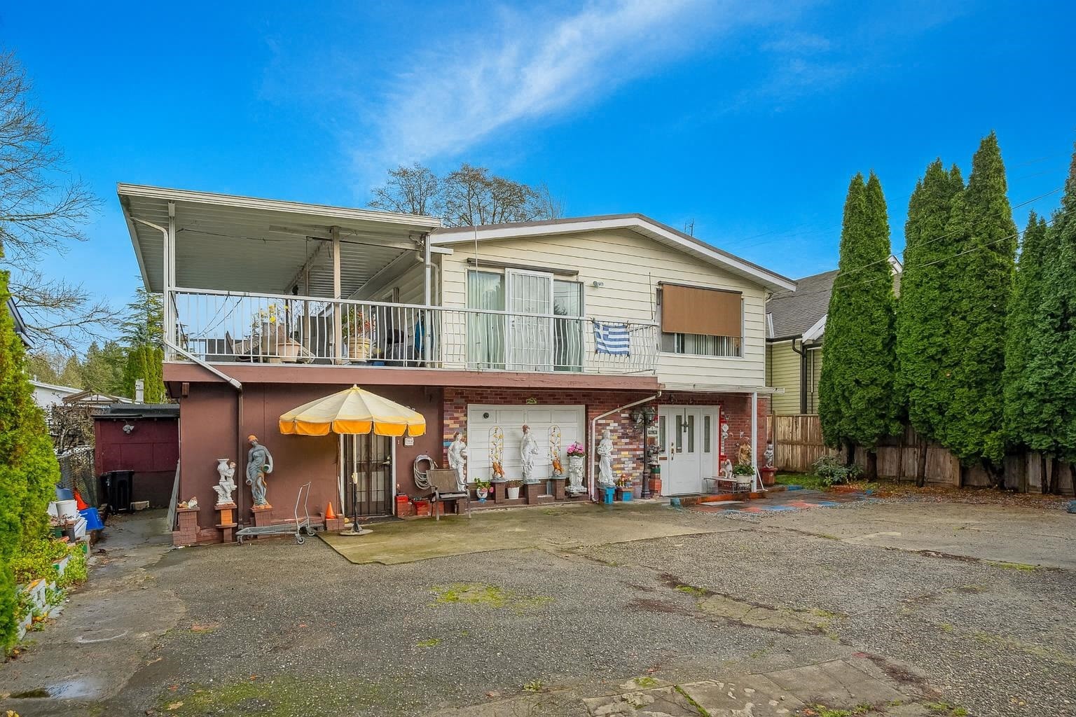 









4820


200

Street,
Langley,




BC
V3A 1L5

