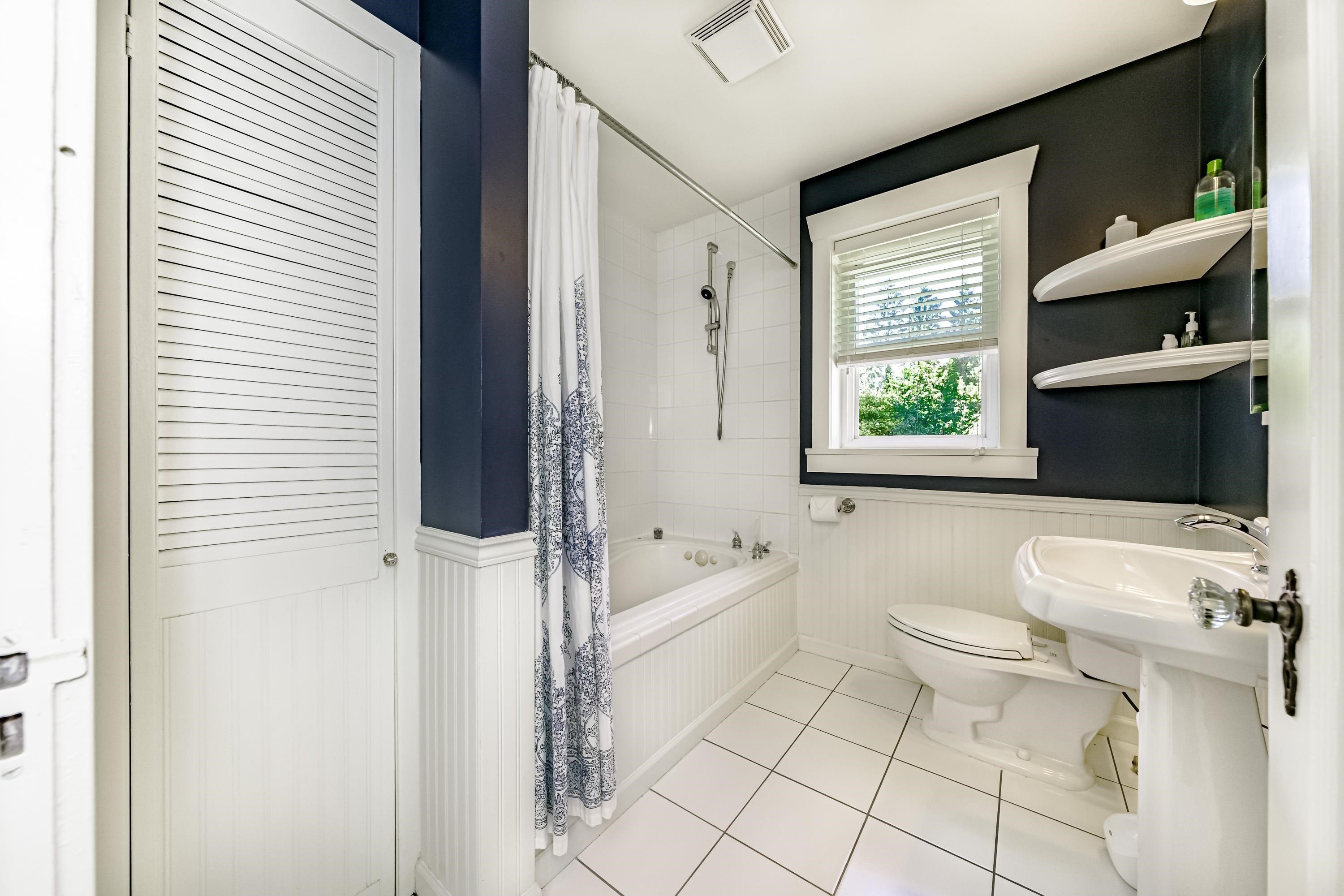 









20994


Old Yale

Road,
Langley,




BC
V3A 4M5

