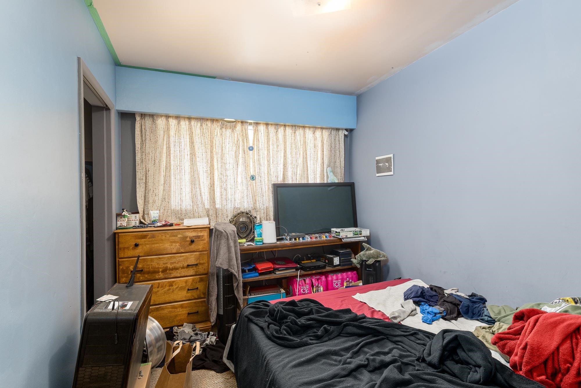 









13759


111

Avenue,
Surrey,




BC
V3R 2C1

