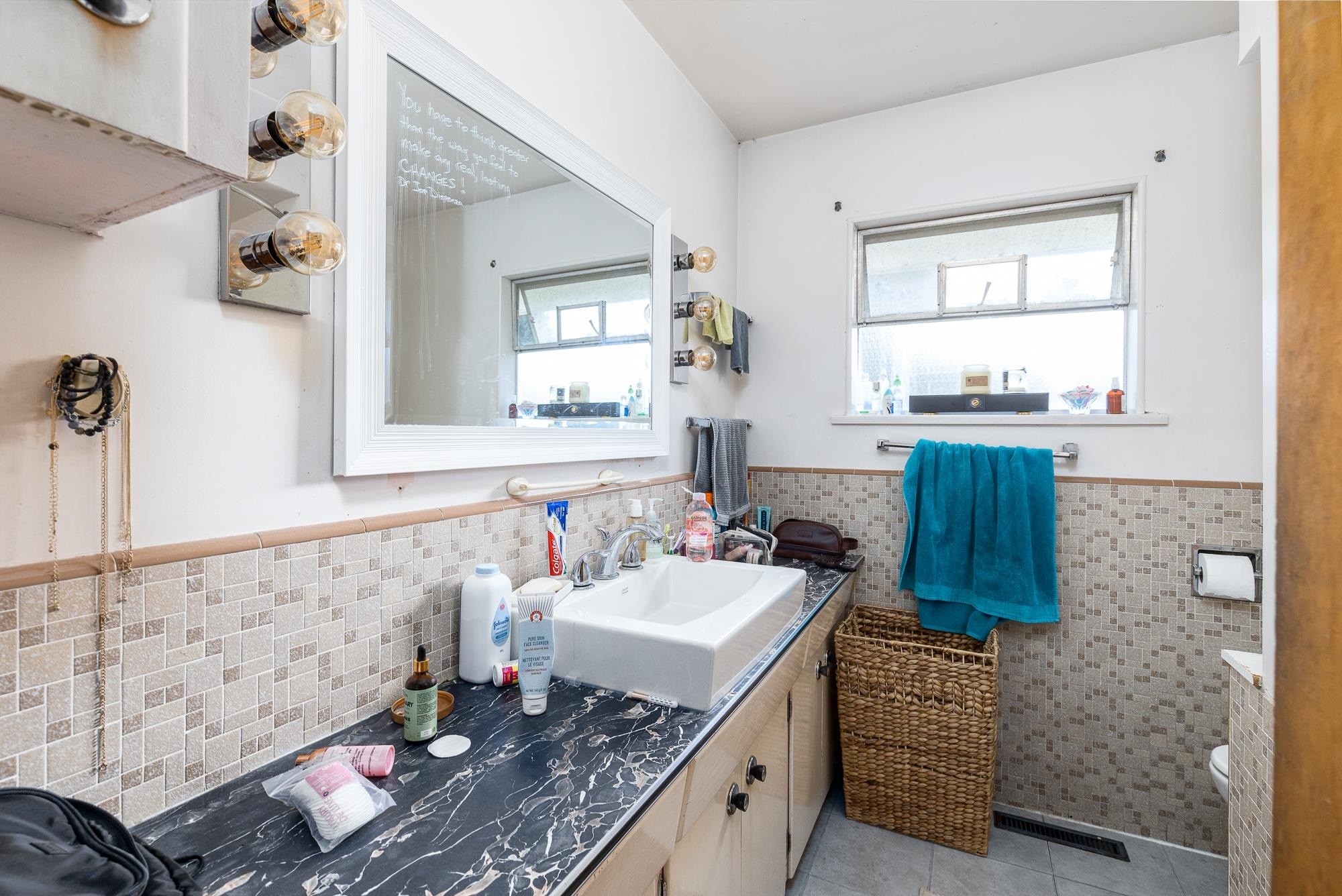 









13759


111

Avenue,
Surrey,




BC
V3R 2C1

