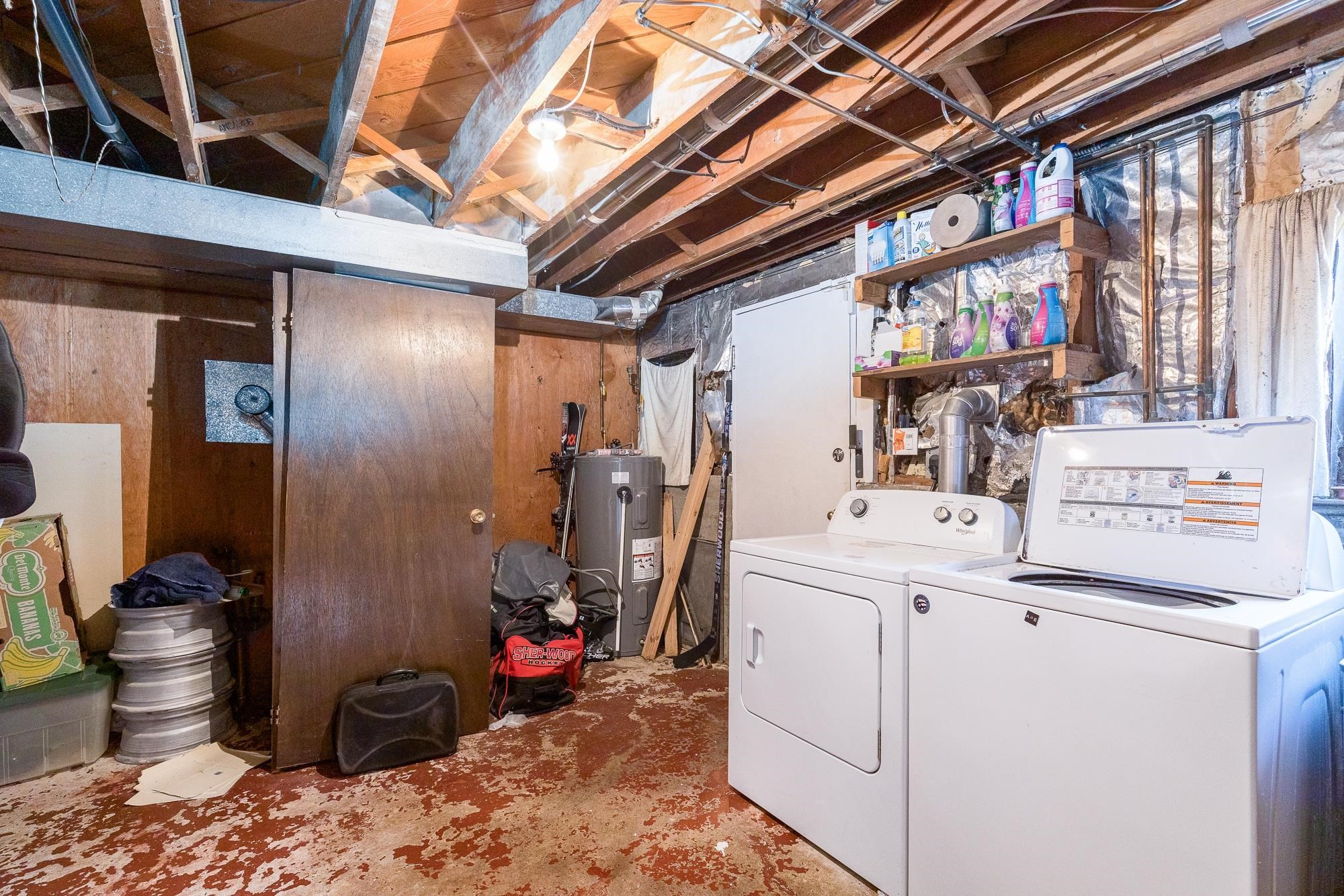 









13759


111

Avenue,
Surrey,




BC
V3R 2C1

