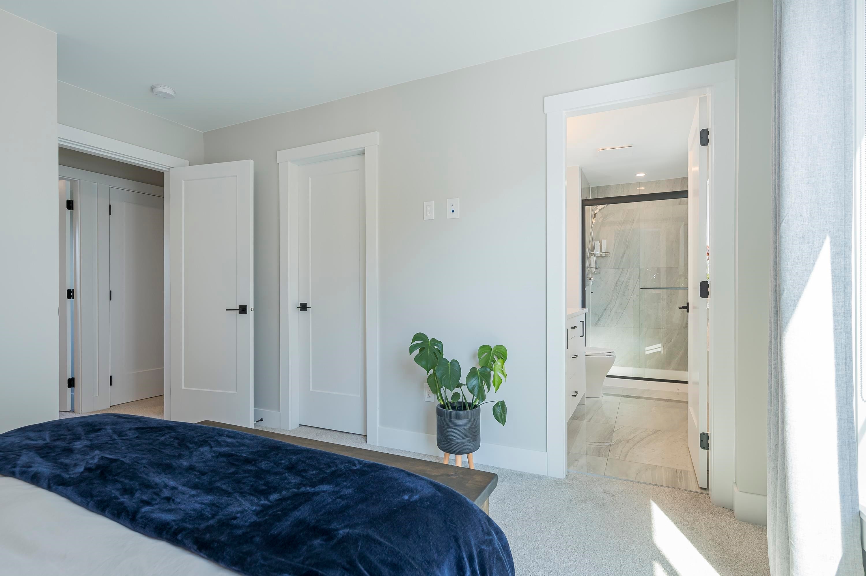 









1639


162

Street, 65,
Surrey,




BC
V4A 4Y1

