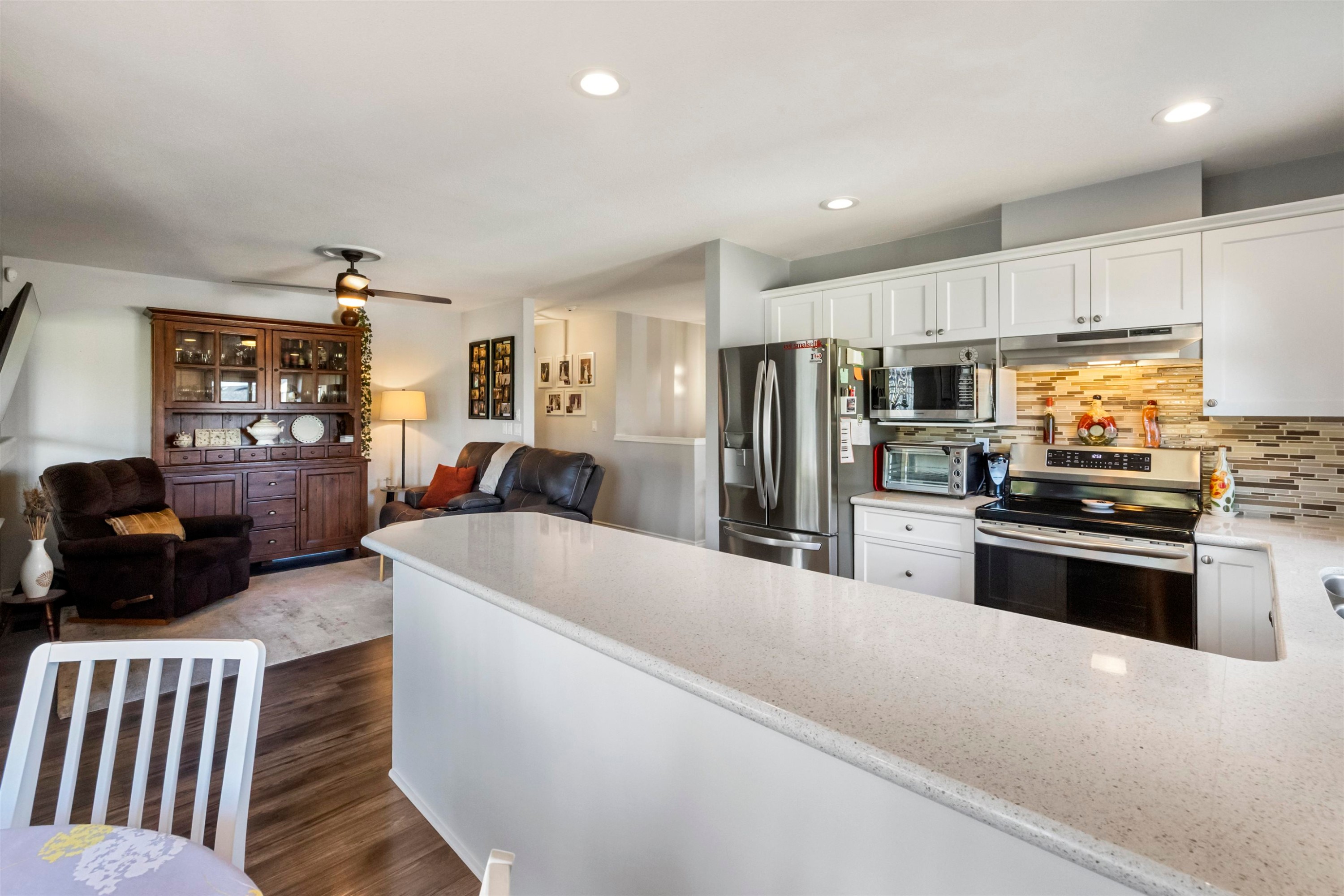 









32777


Chilcotin

Drive, 23,
Abbotsford,




BC
V2T 5W4

