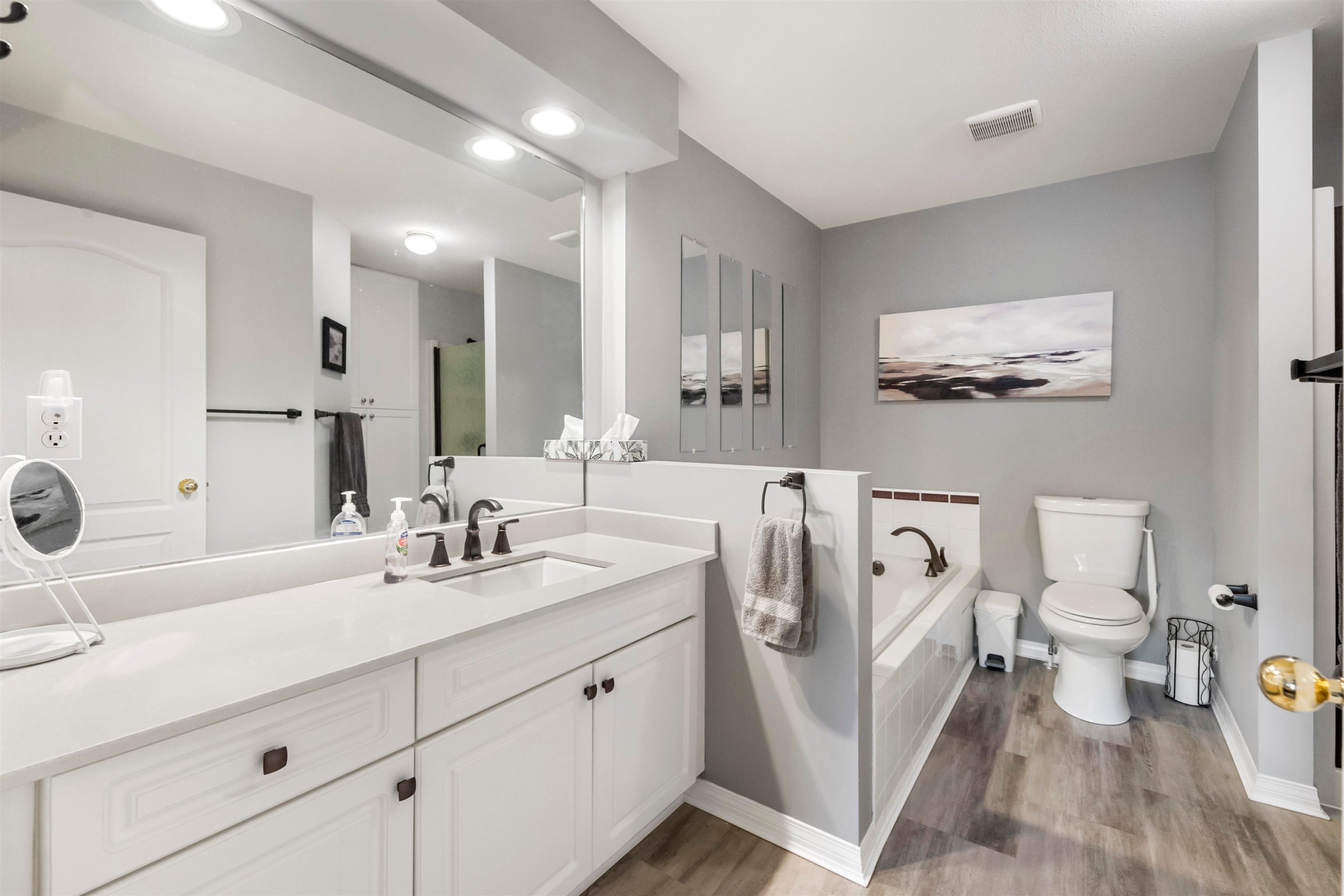 









32777


Chilcotin

Drive, 23,
Abbotsford,




BC
V2T 5W4

