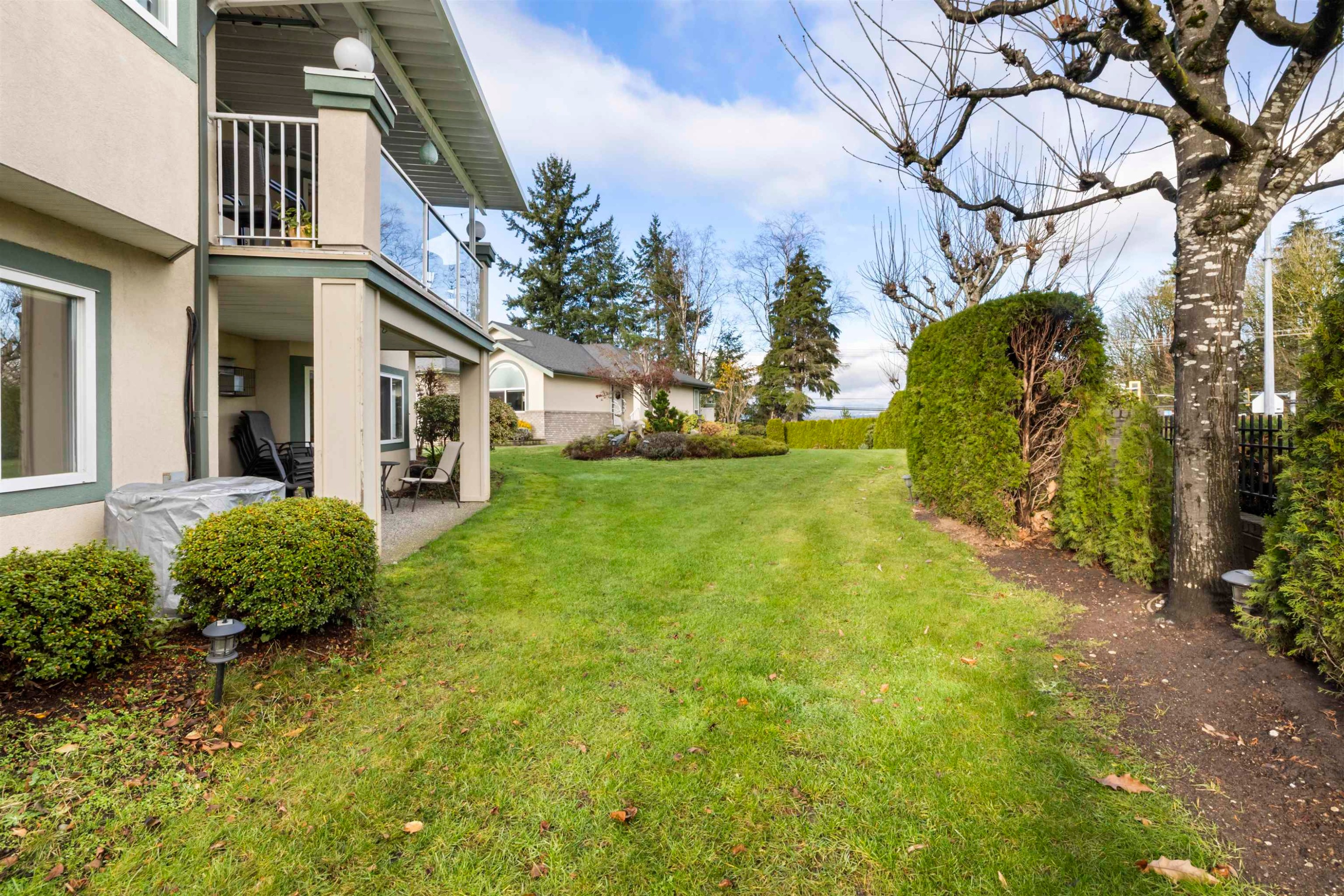 









32777


Chilcotin

Drive, 23,
Abbotsford,




BC
V2T 5W4

