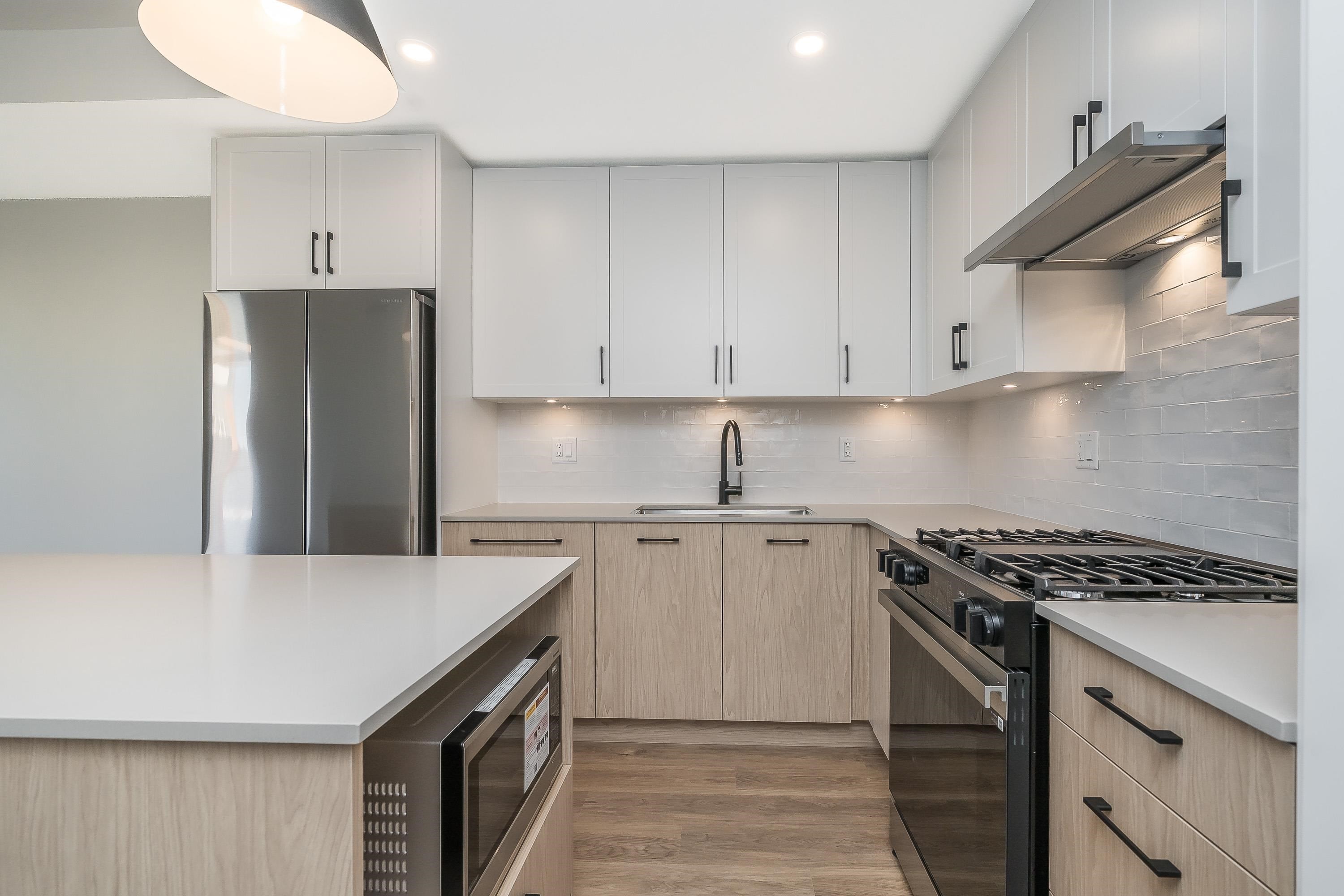 









27218


Aldergrove Town Centre

Drive, 404,
Langley,




BC
V4W 0E4

