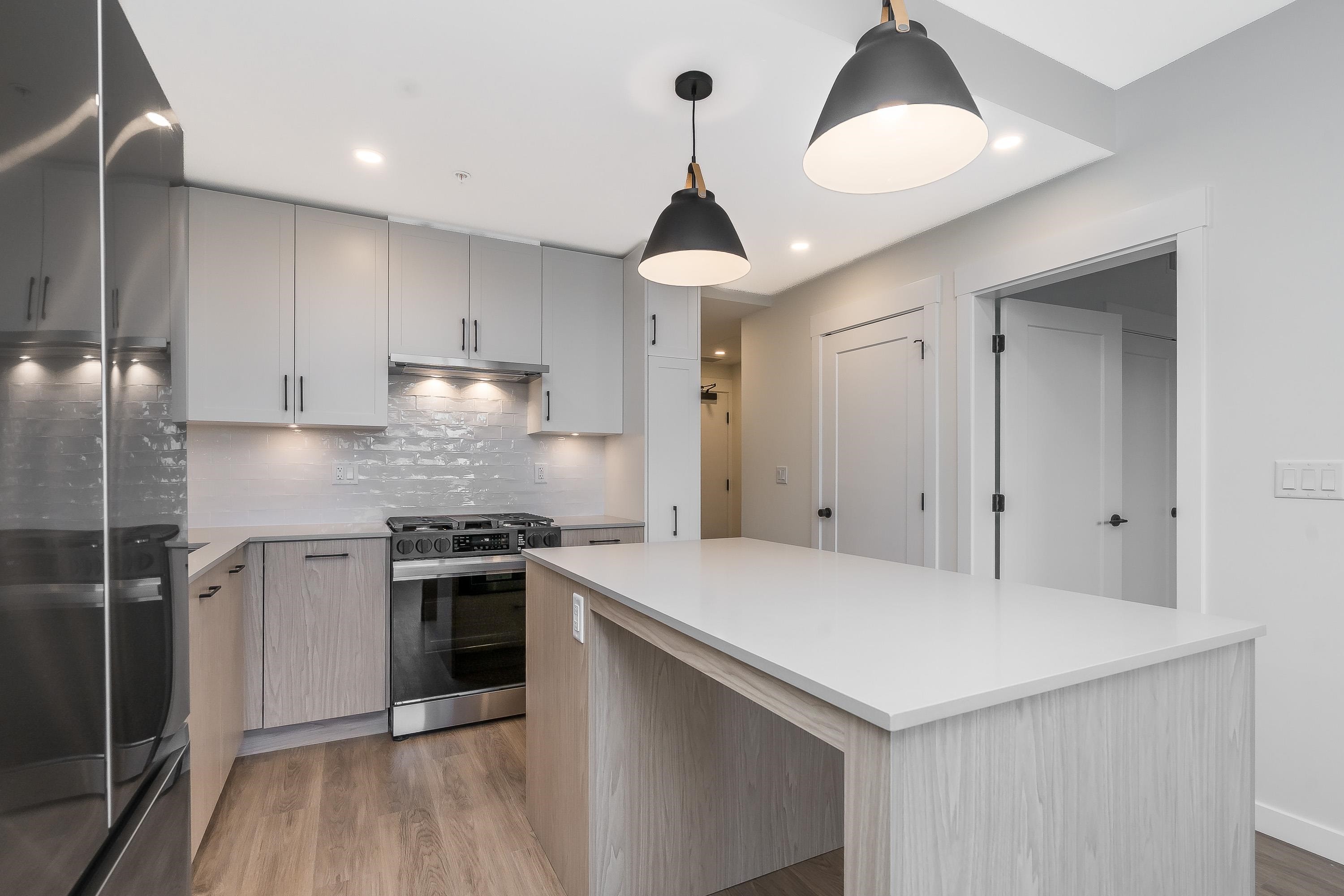 









27218


Aldergrove Town Centre

Drive, 404,
Langley,




BC
V4W 0E4

