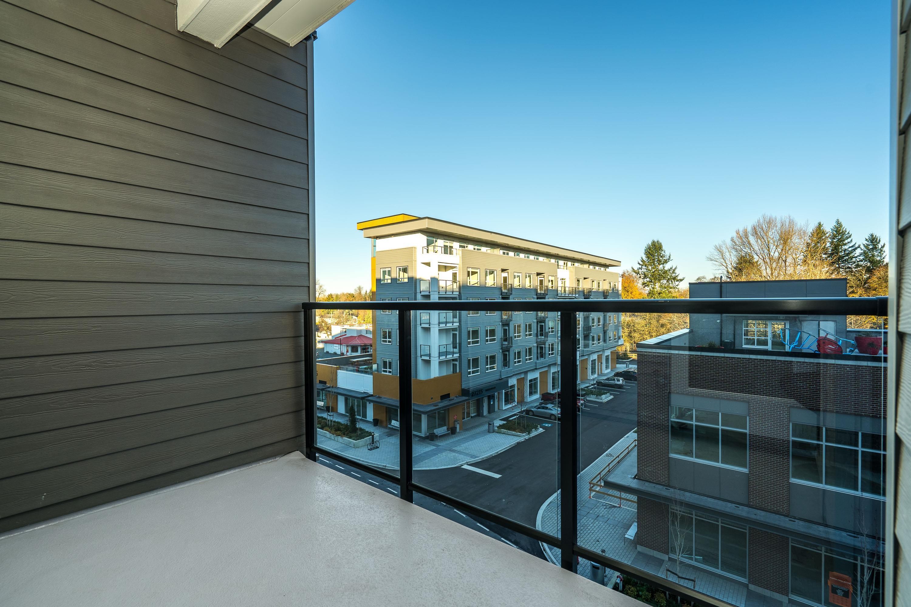 









27218


Aldergrove Town Centre

Drive, 404,
Langley,




BC
V4W 0E4

