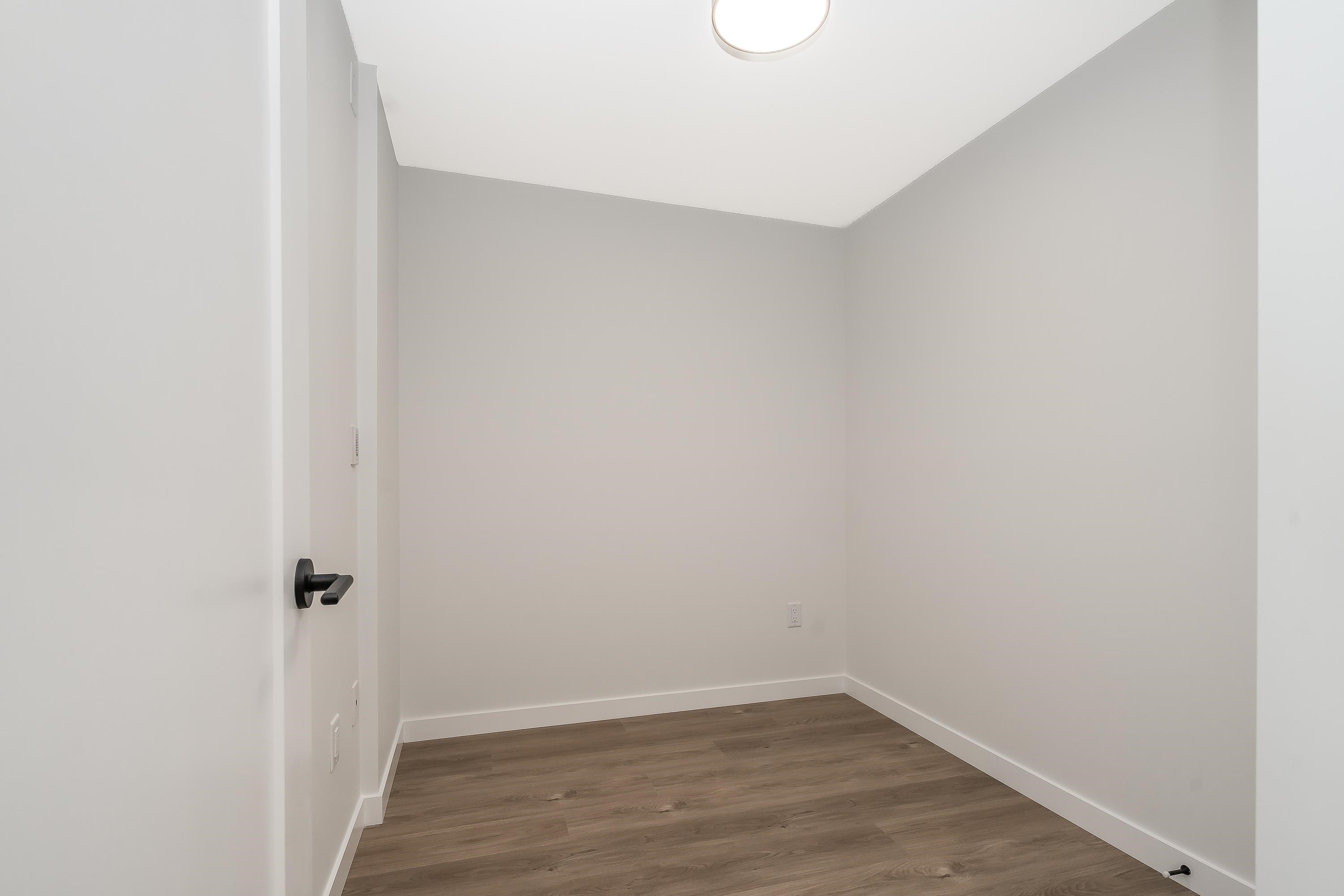 









27218


Aldergrove Town Centre

Drive, 404,
Langley,




BC
V4W 0E4

