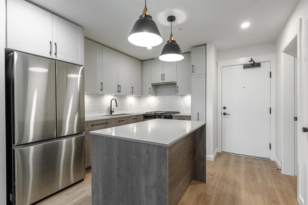 









27215


Aldergrove Town Centre

Drive, 408,
Langley,




BC
V4W 0E3

