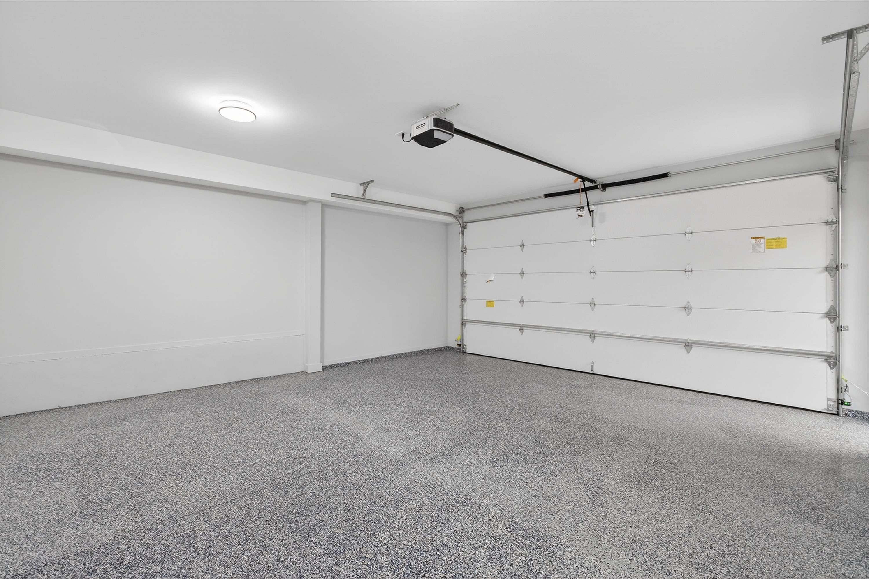 









16730


20

Avenue,
Surrey,




BC
V3Z 9M9

