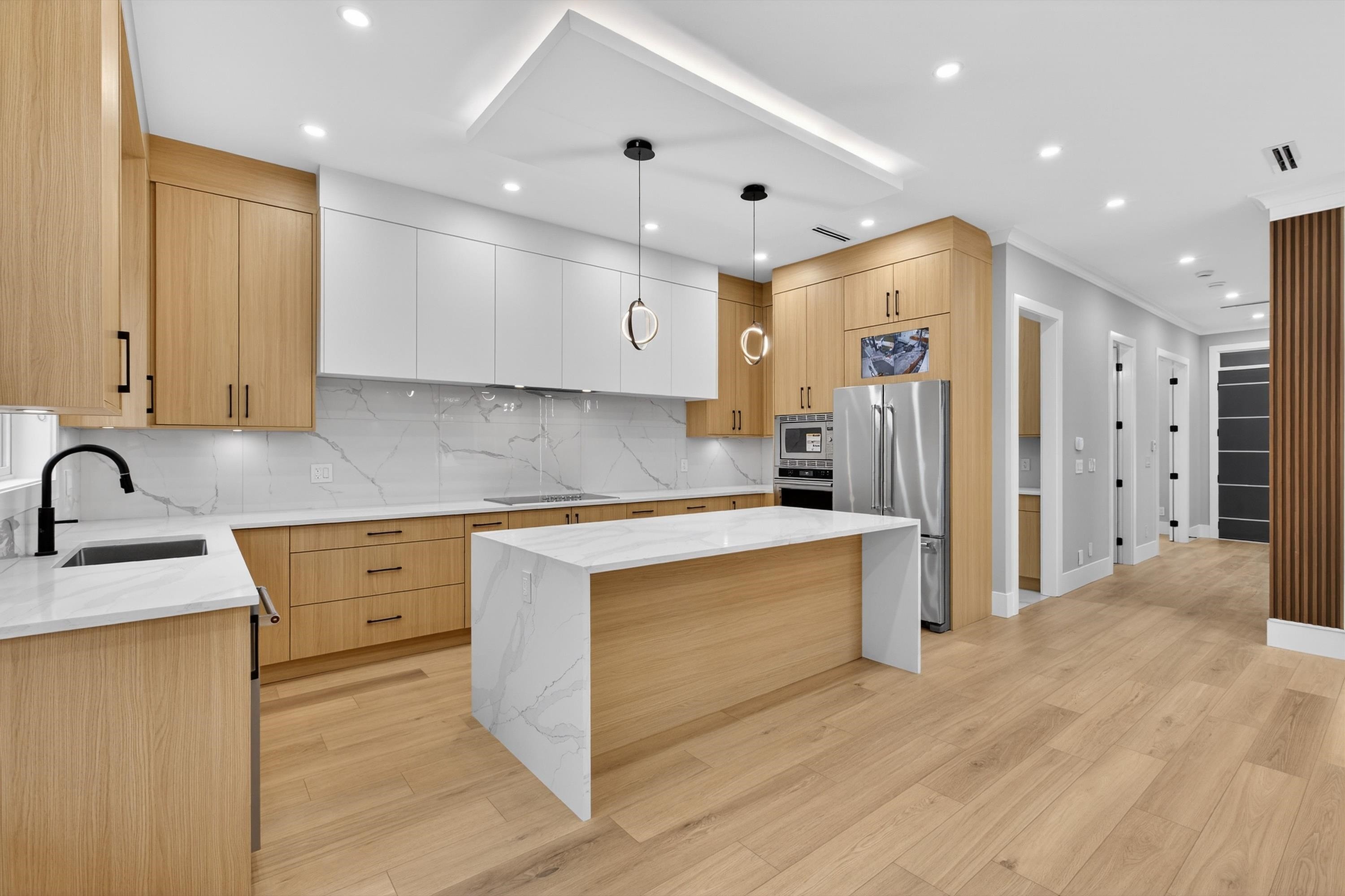 









16730


20

Avenue,
Surrey,




BC
V3Z 9M9

