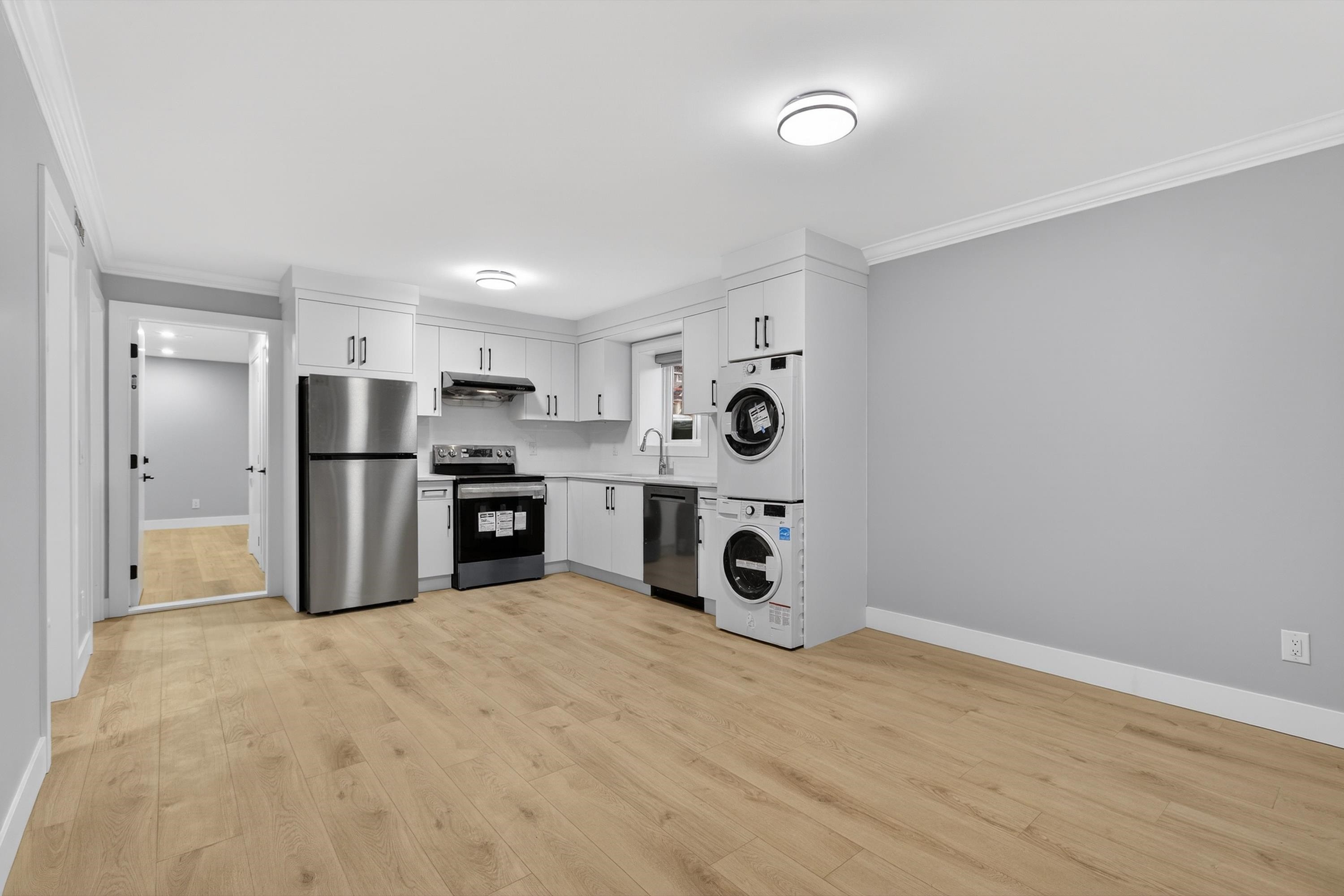 









16730


20

Avenue,
Surrey,




BC
V3Z 9M9

