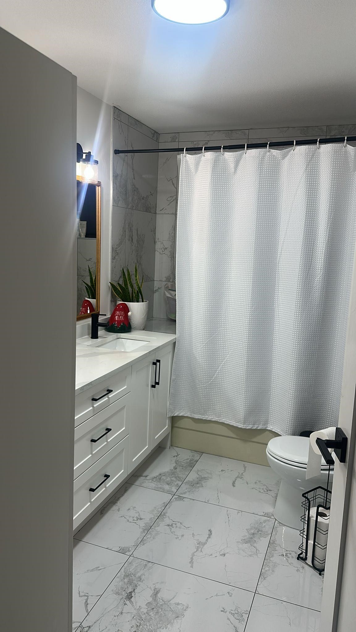 









12737


Crescent

Road,
Surrey,




BC
V4A 2V6

